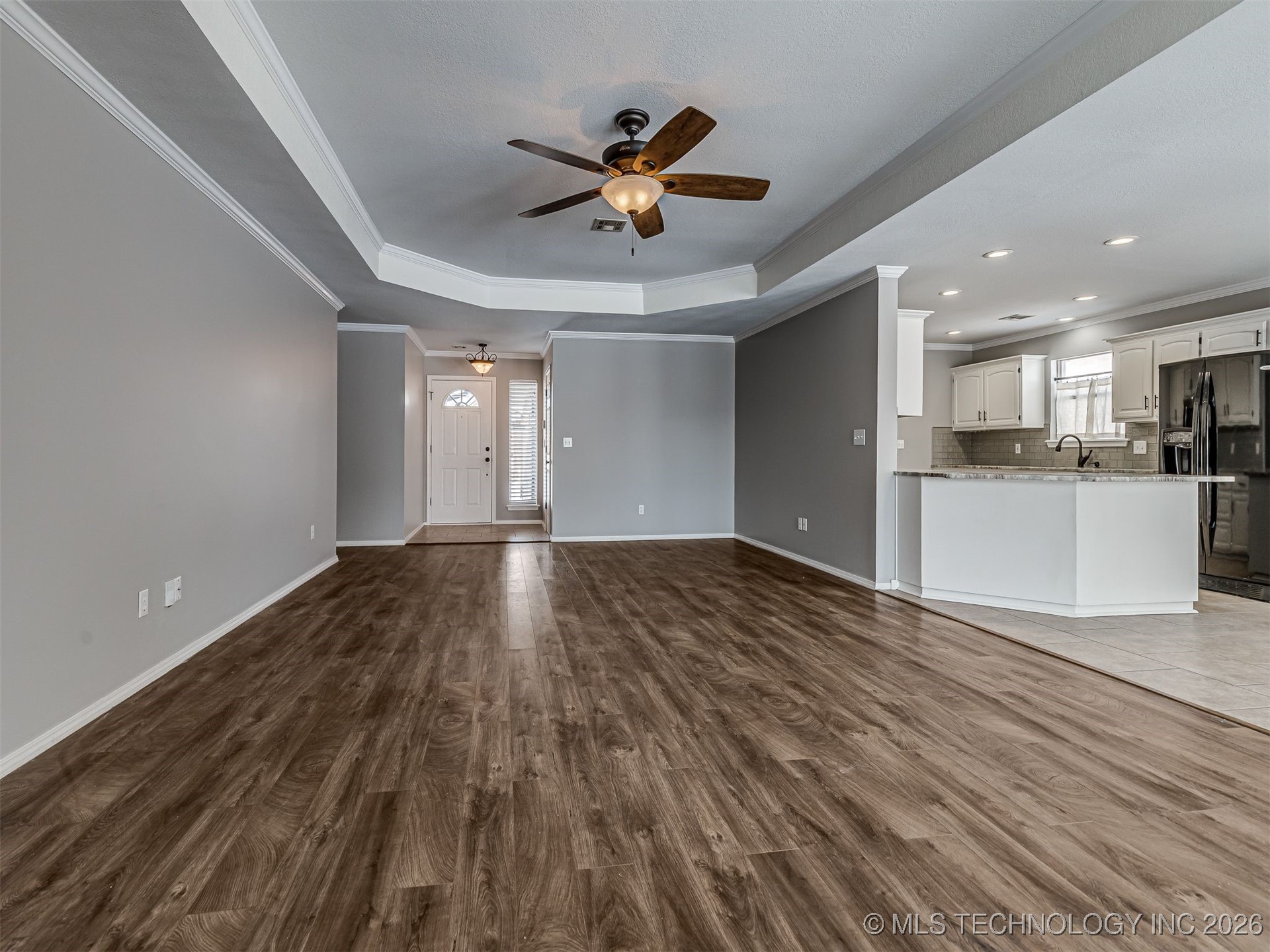 12410 E 80th Court North Property Photo 9