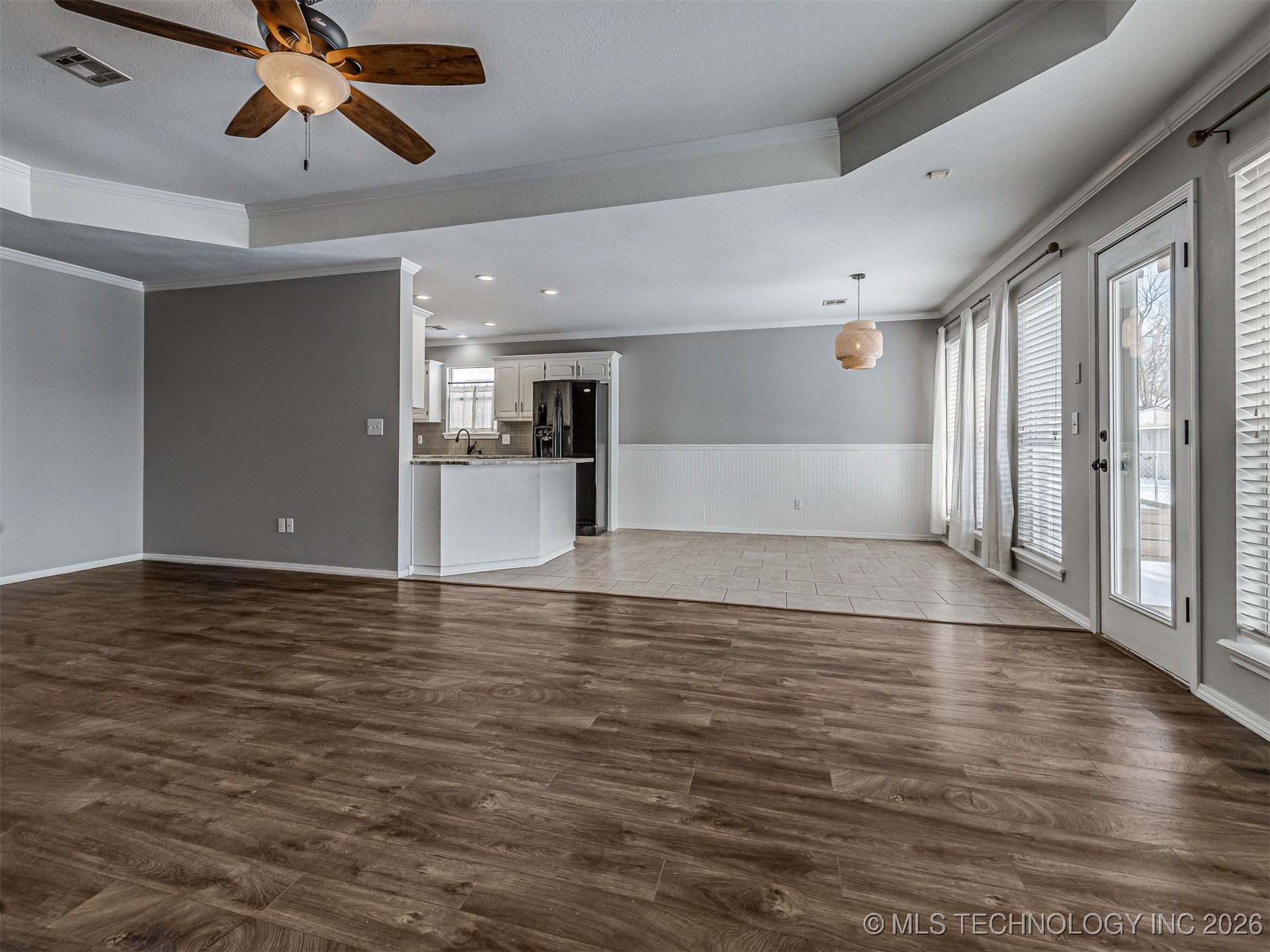 12410 E 80th Court North Property Photo 10