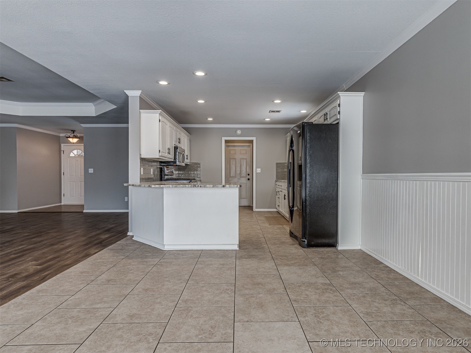 12410 E 80th Court North Property Photo 12