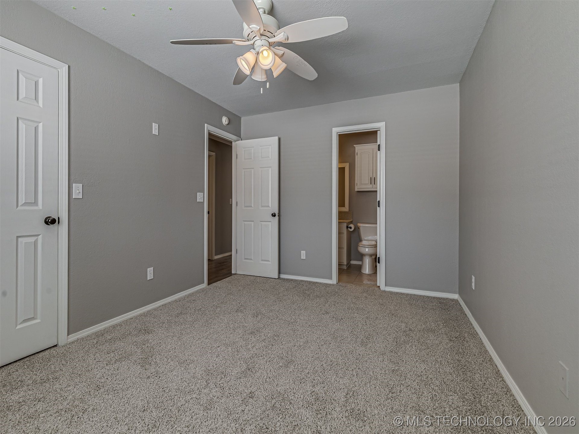 12410 E 80th Court North Property Photo 23