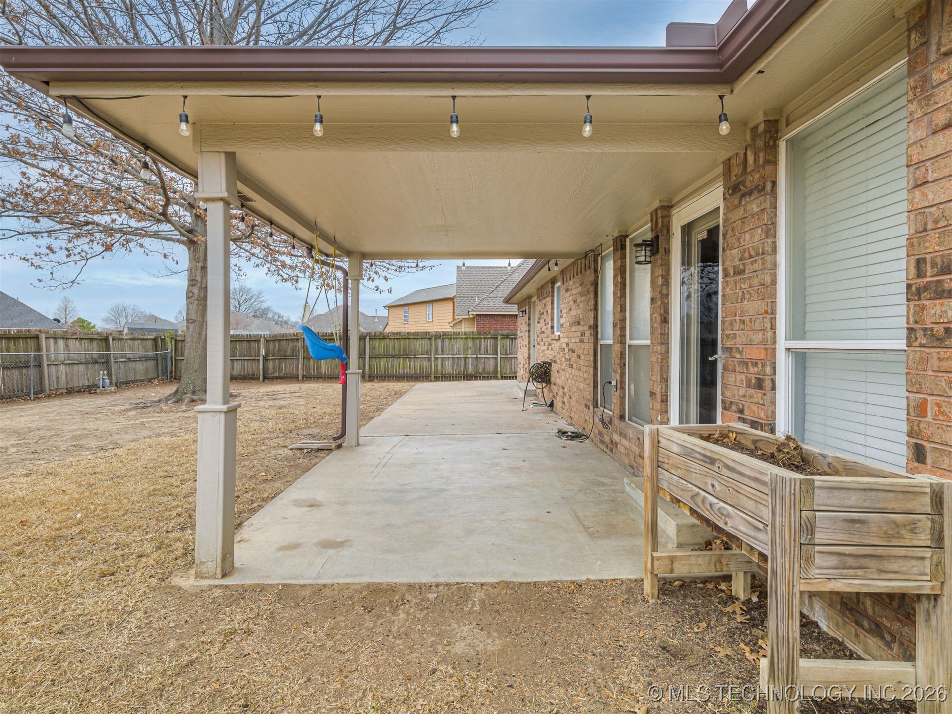 12410 E 80th Court North Property Photo 35