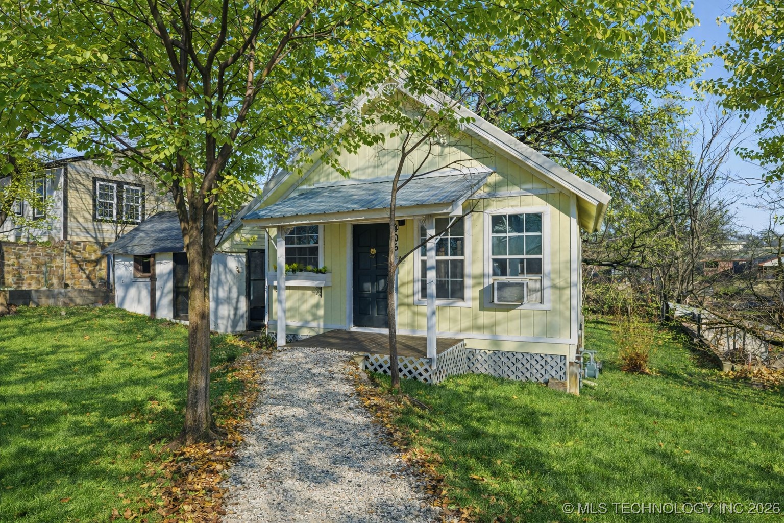 405 N Industrial Avenue Property Photo 1