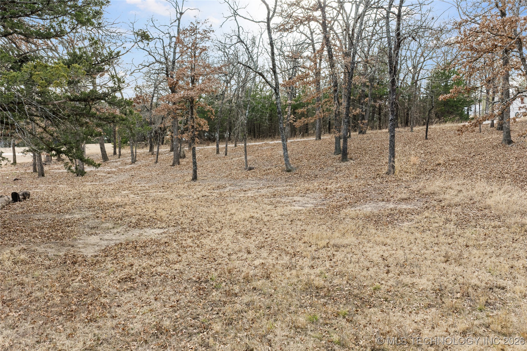 2584 Seminole Property Photo 17