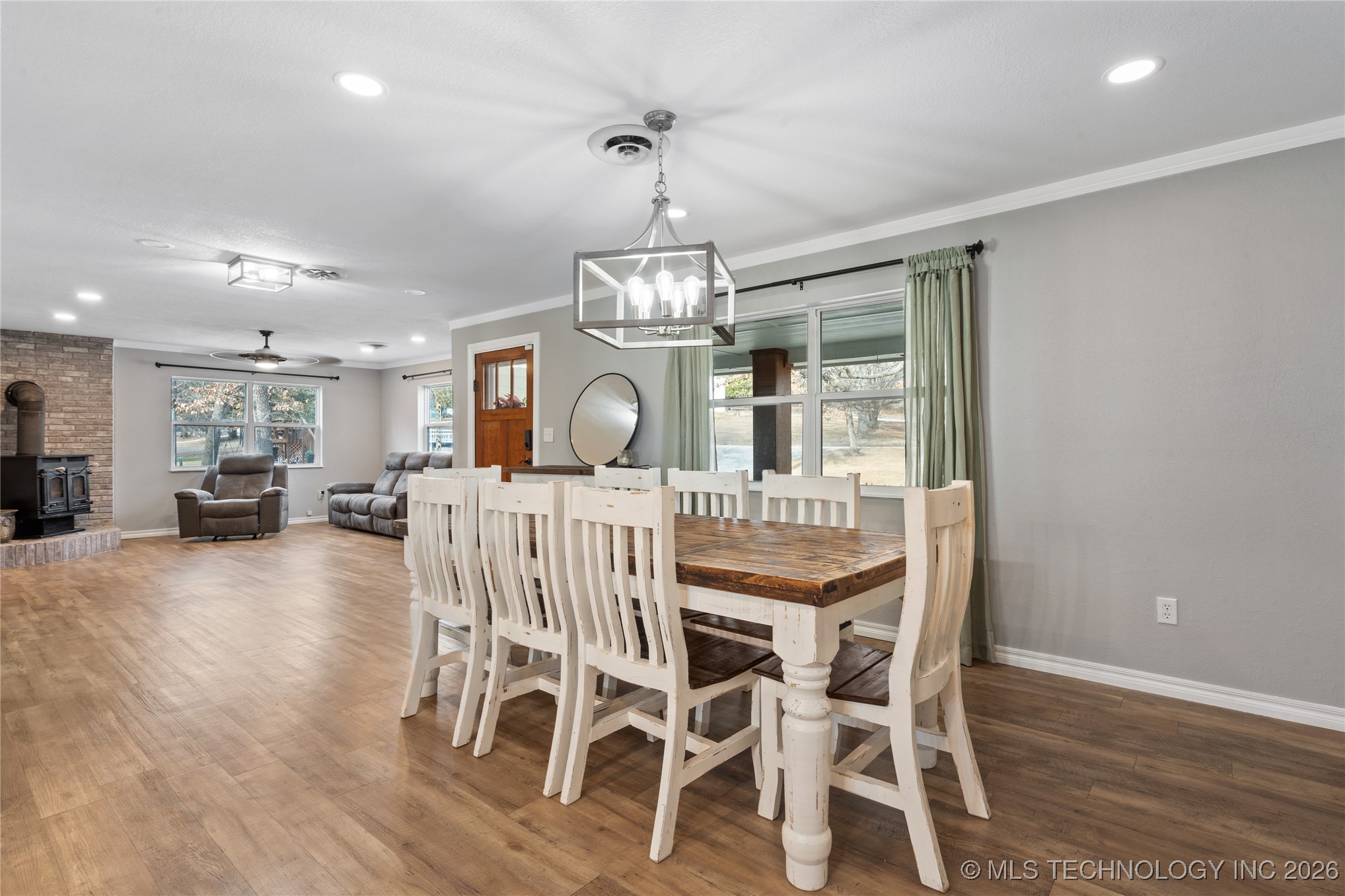 2584 Seminole Property Photo 21