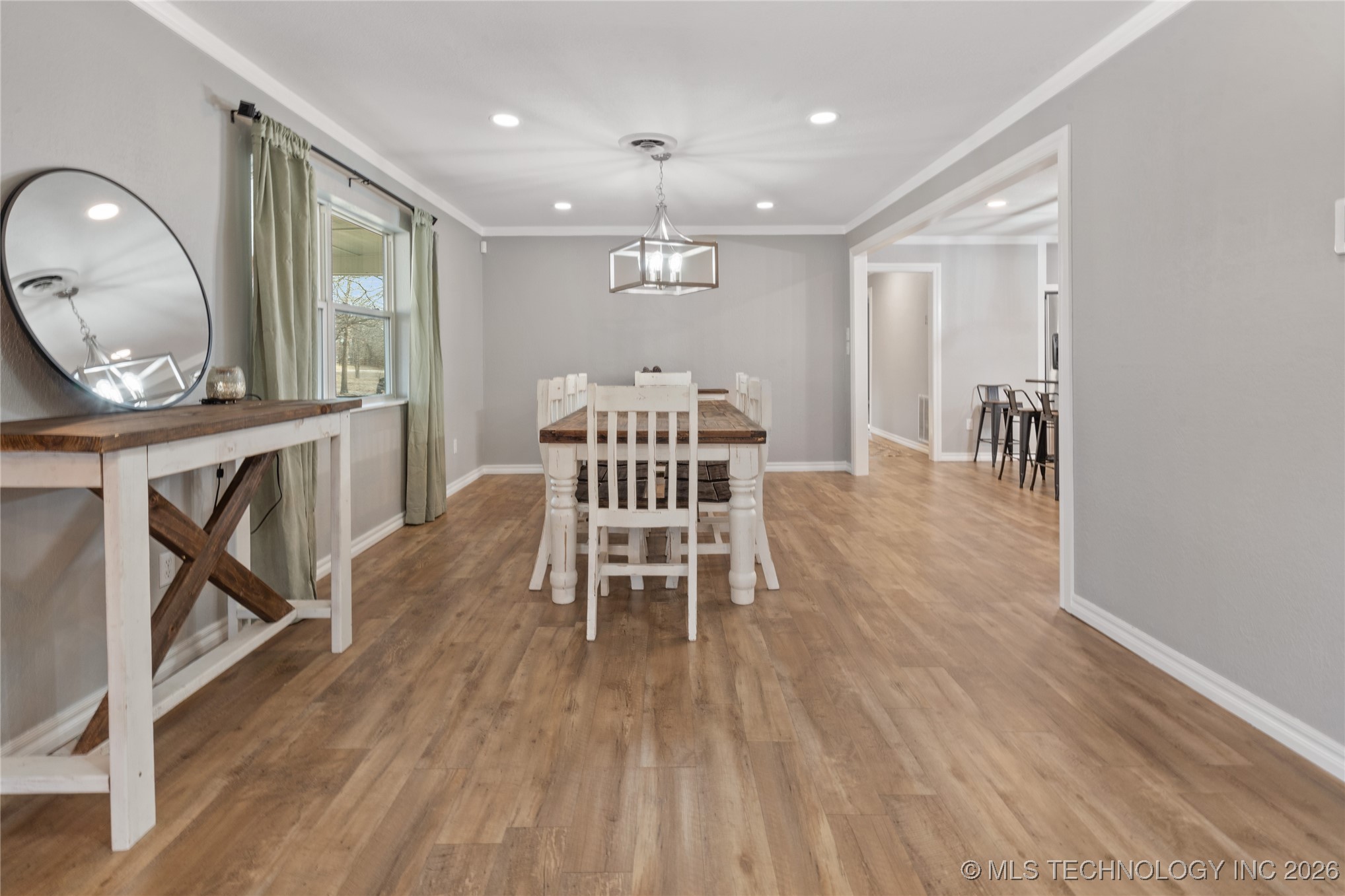 2584 Seminole Property Photo 24