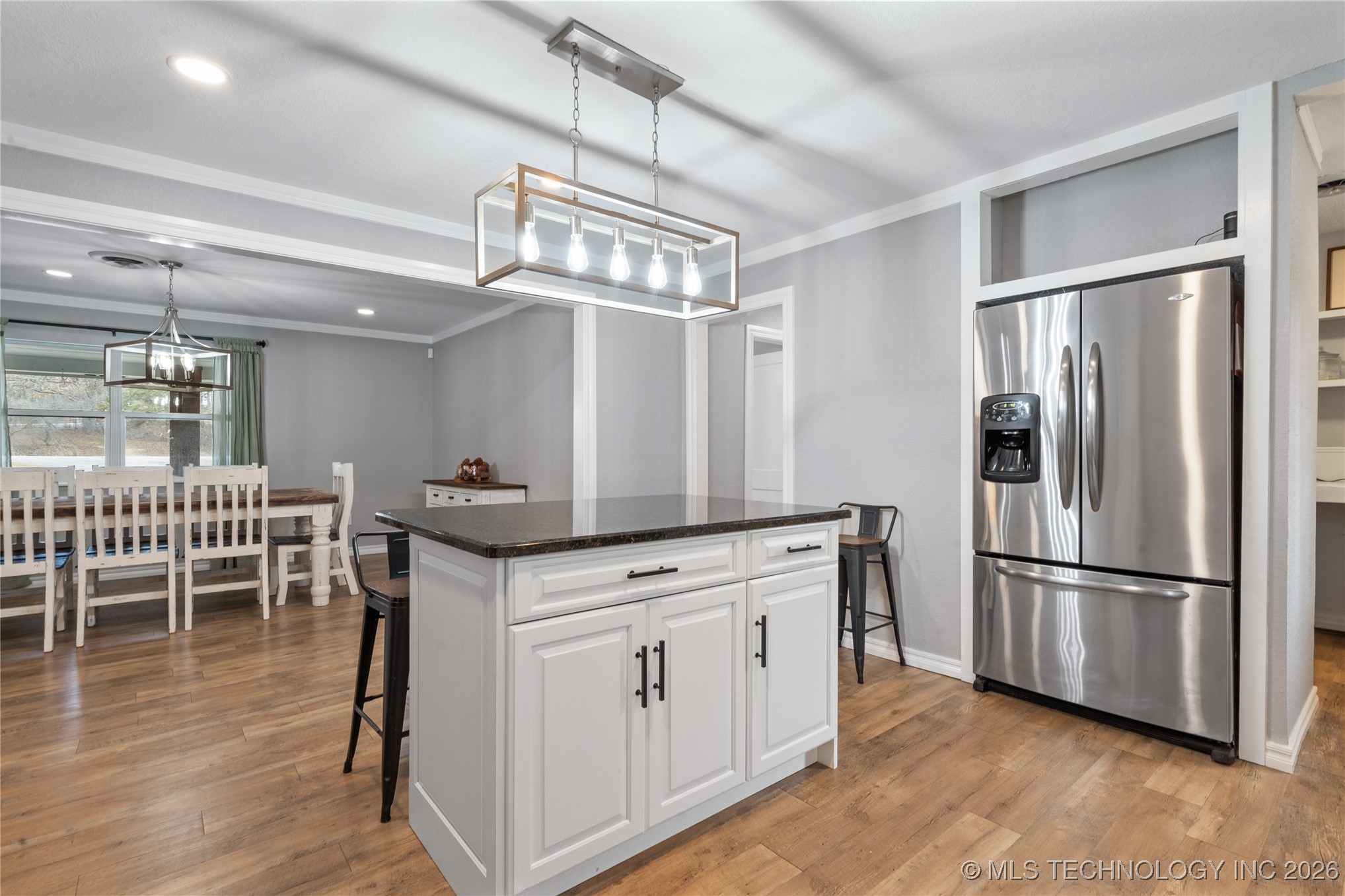 2584 Seminole Property Photo 31