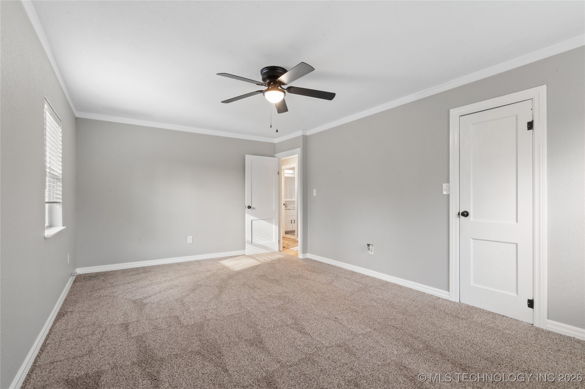 2584 Seminole Property Photo 43