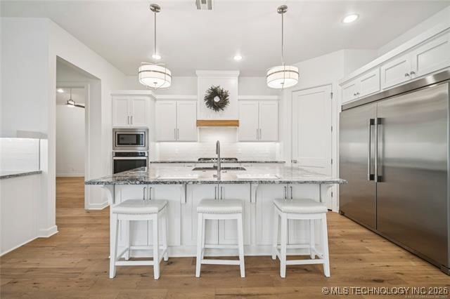 1228 W 85th Court S Property Photo 8