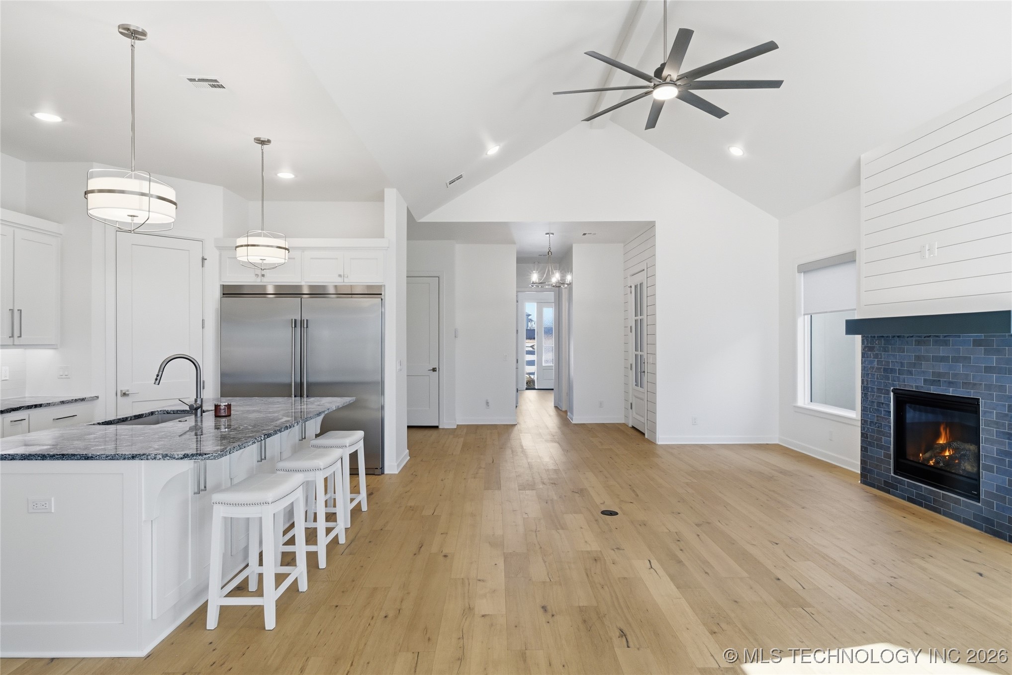 1228 W 85th Court S Property Photo 9