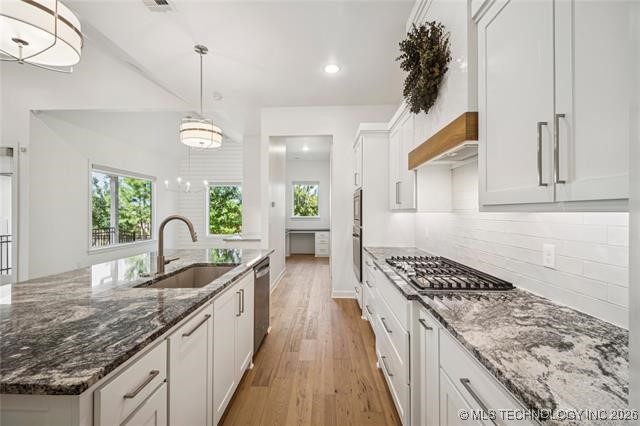 1228 W 85th Court S Property Photo 11