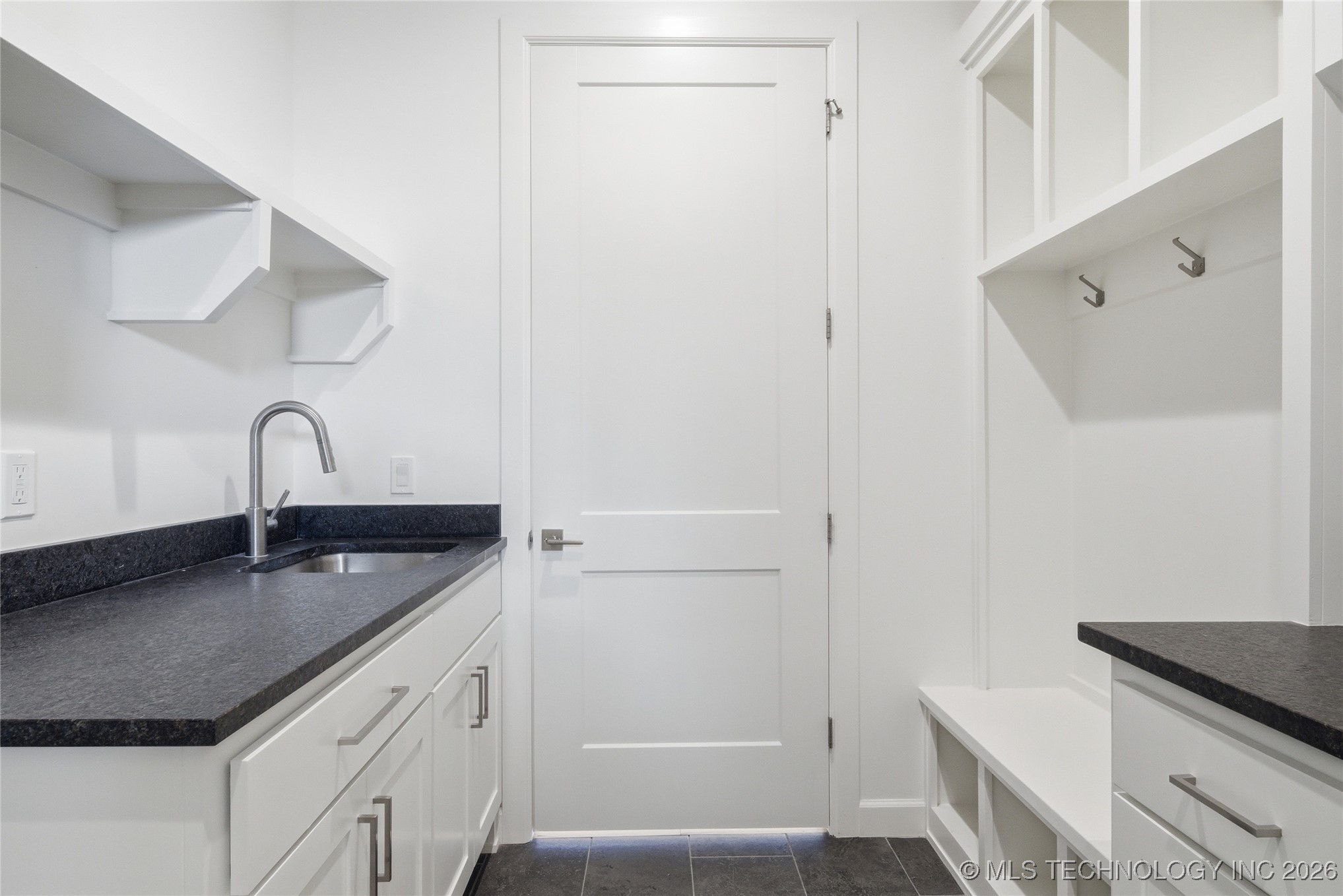 1228 W 85th Court S Property Photo 37