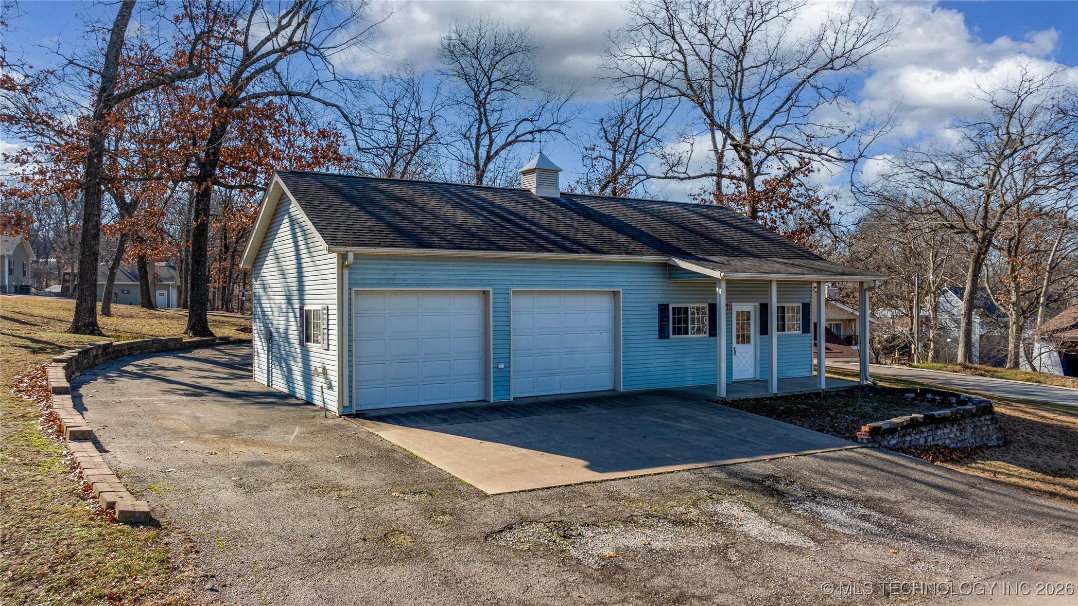 76 Circle Drive Property Photo 5