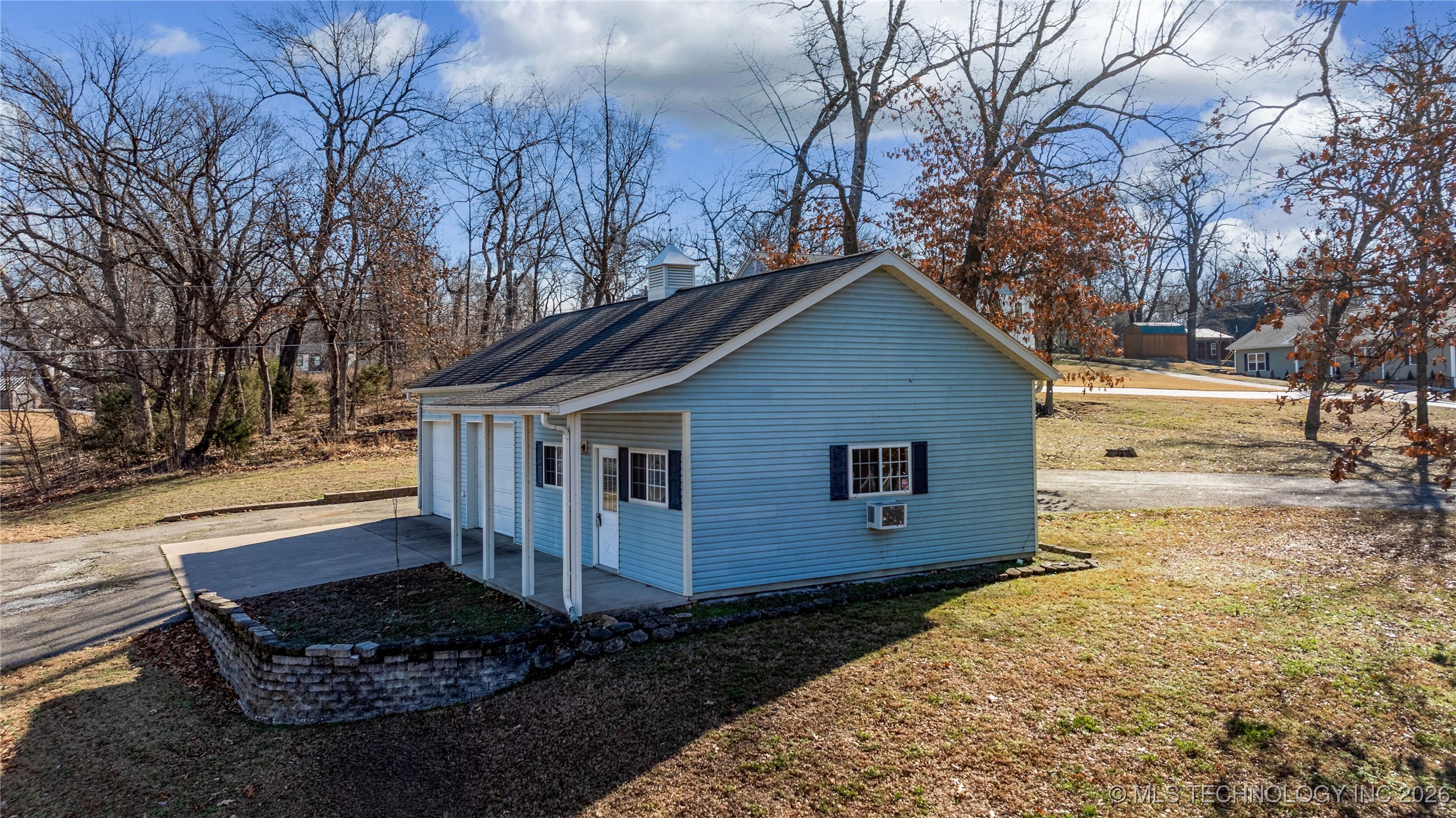 76 Circle Drive Property Photo 8