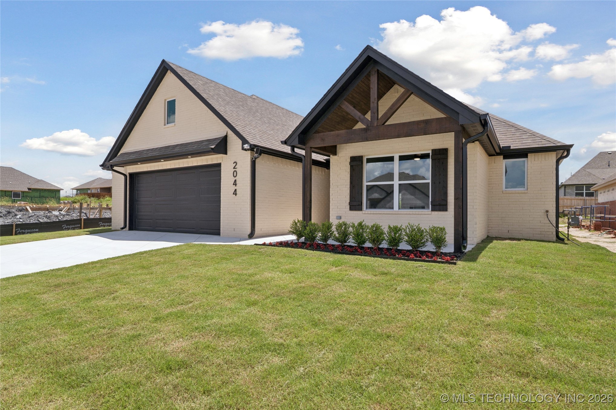 2044 E 129th Place S Property Photo 1