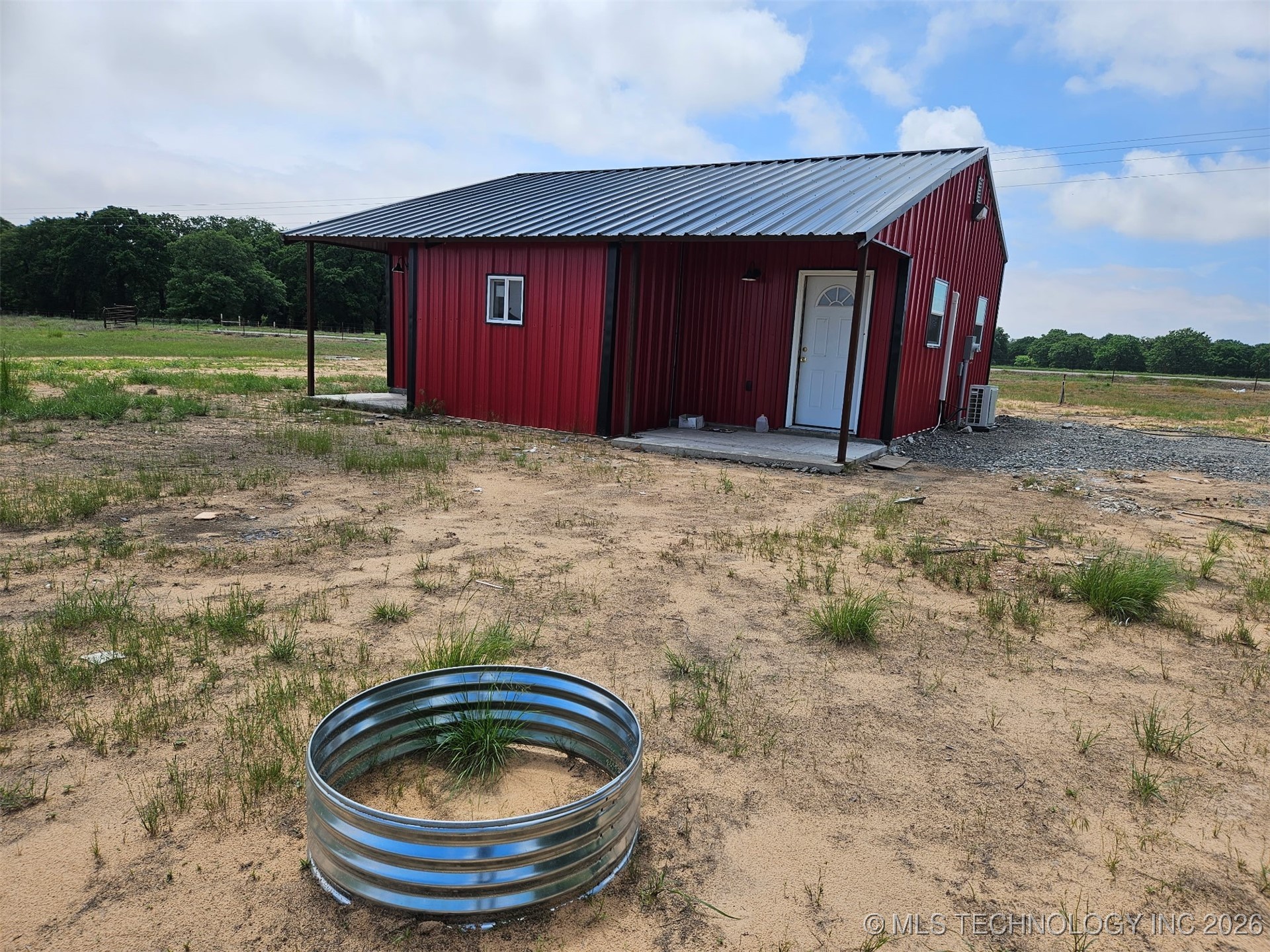 3226 Lark Road Property Photo 10