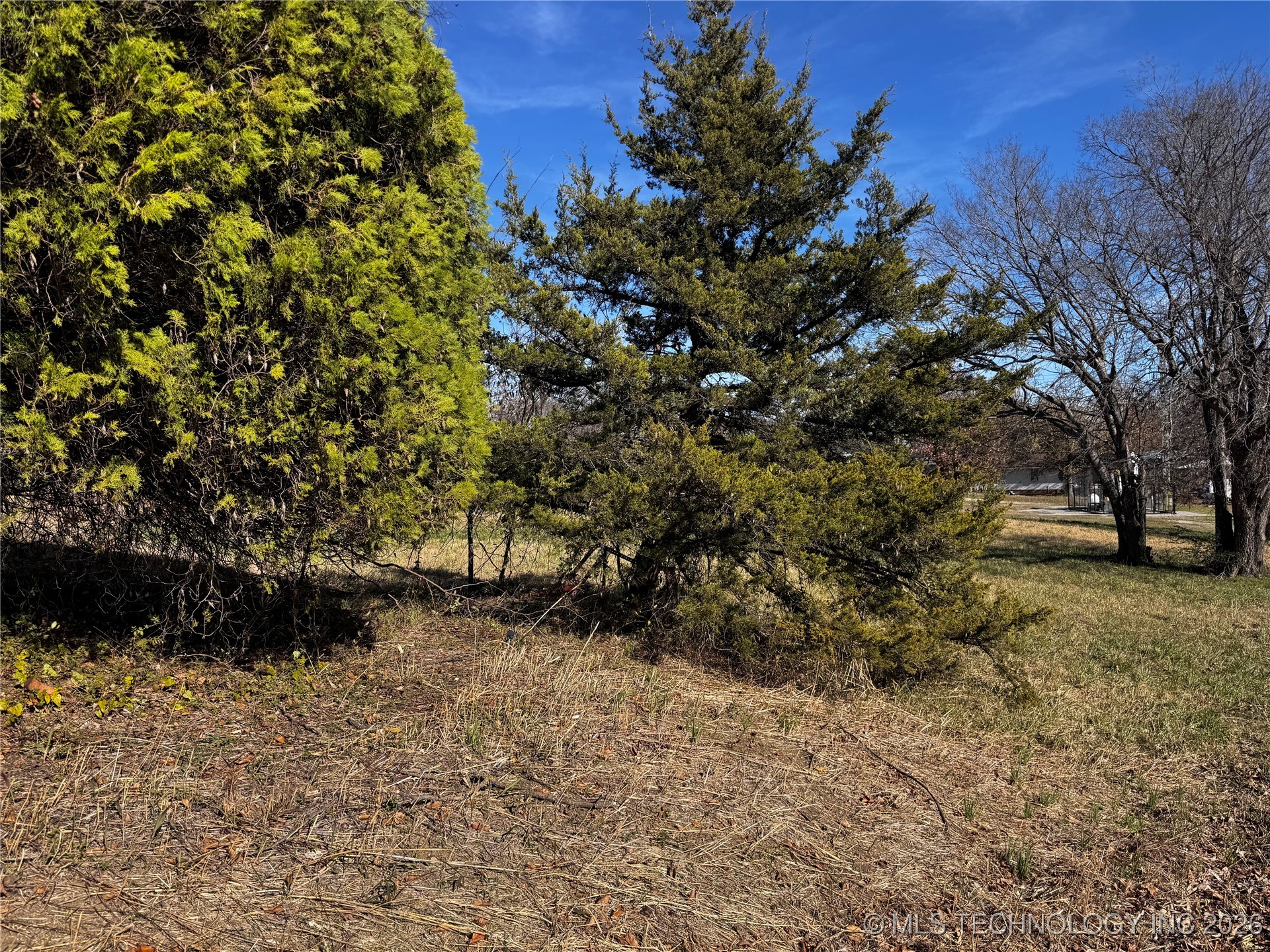 E Pennsylvania Street Property Photo 13