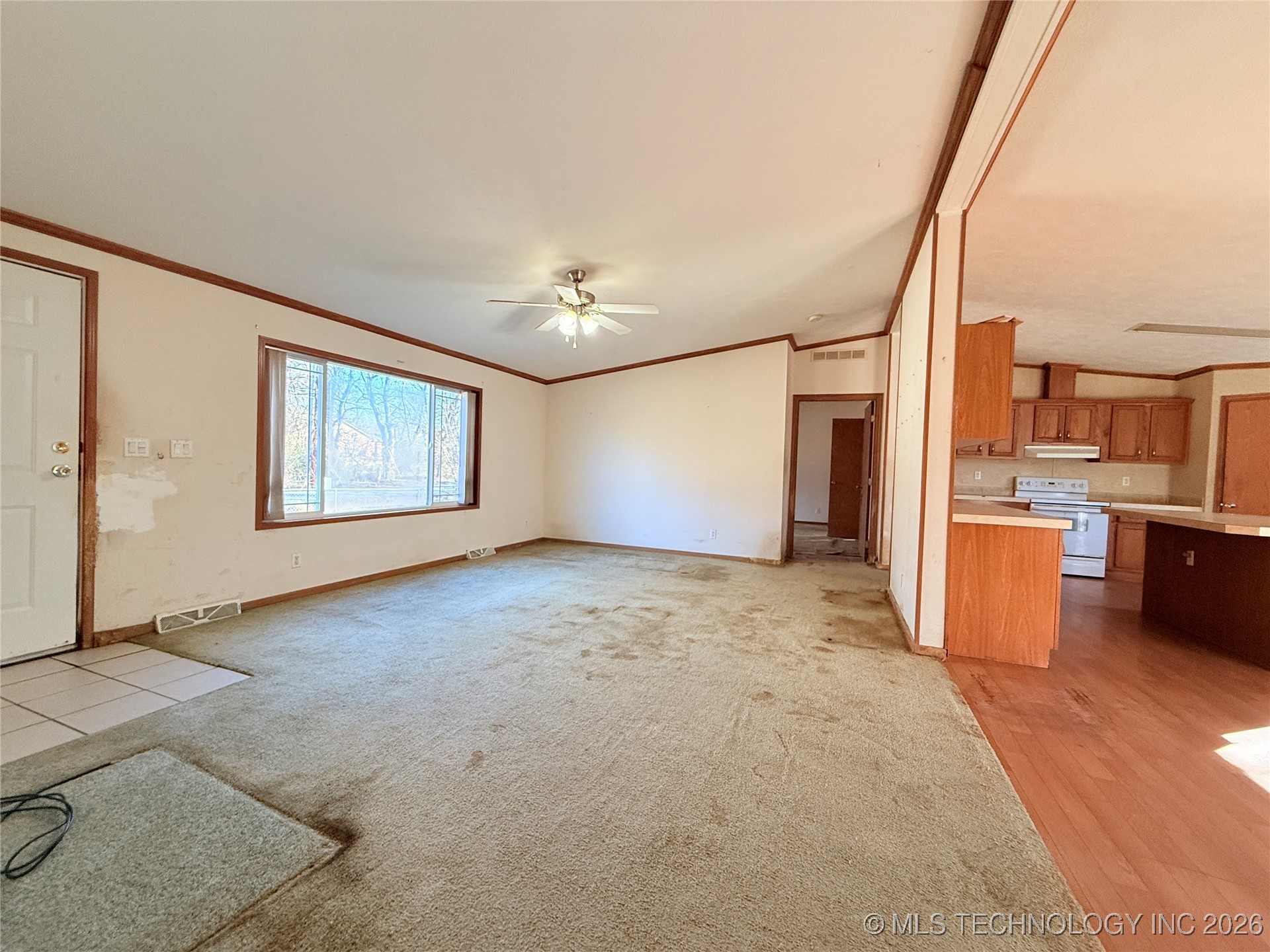 2131 Maryland Property Photo 9