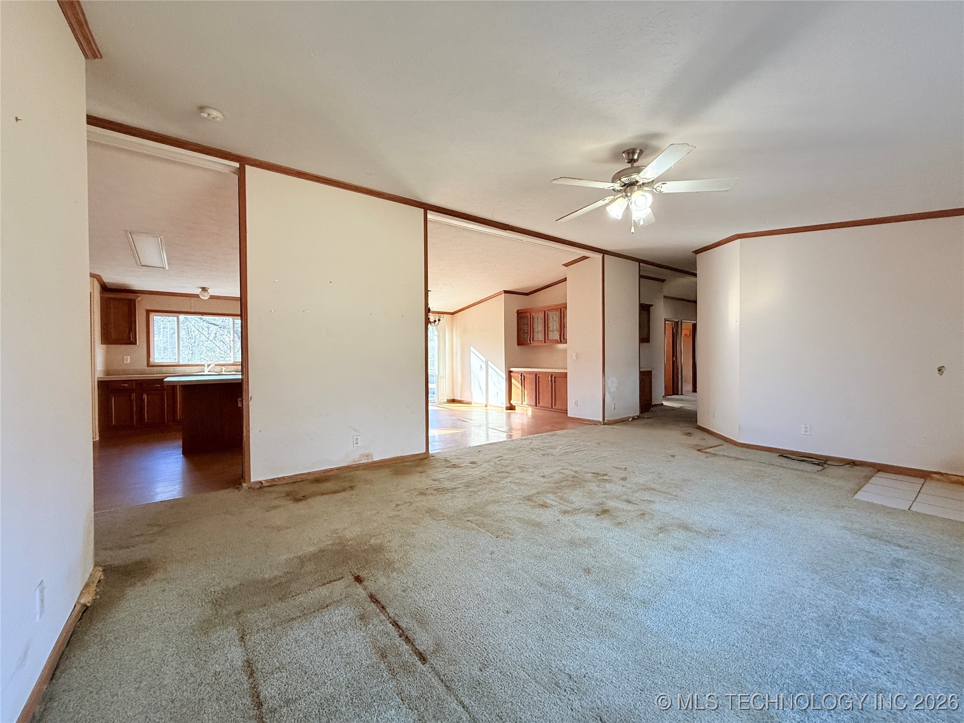 2131 Maryland Property Photo 11