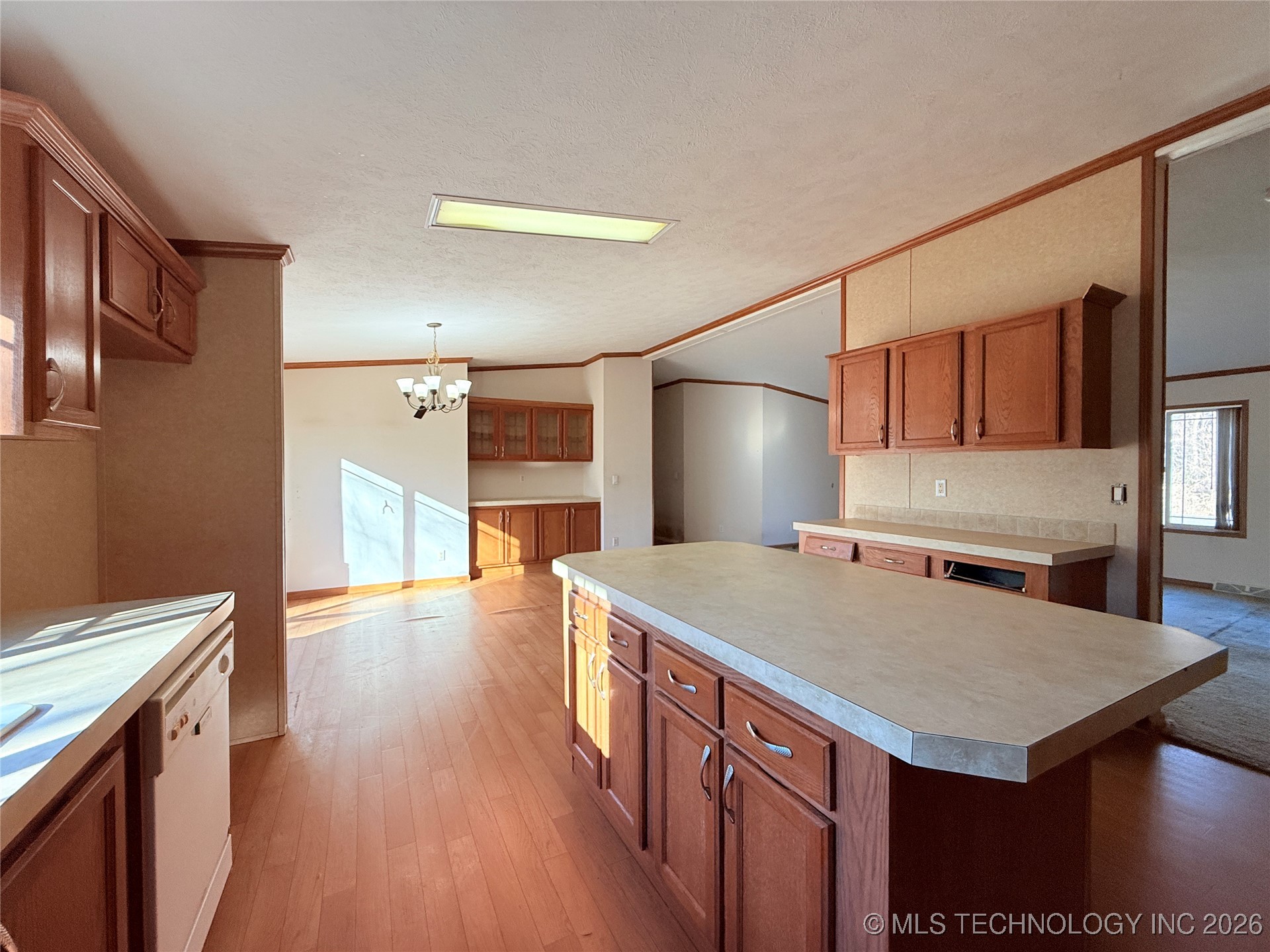 2131 Maryland Property Photo 15