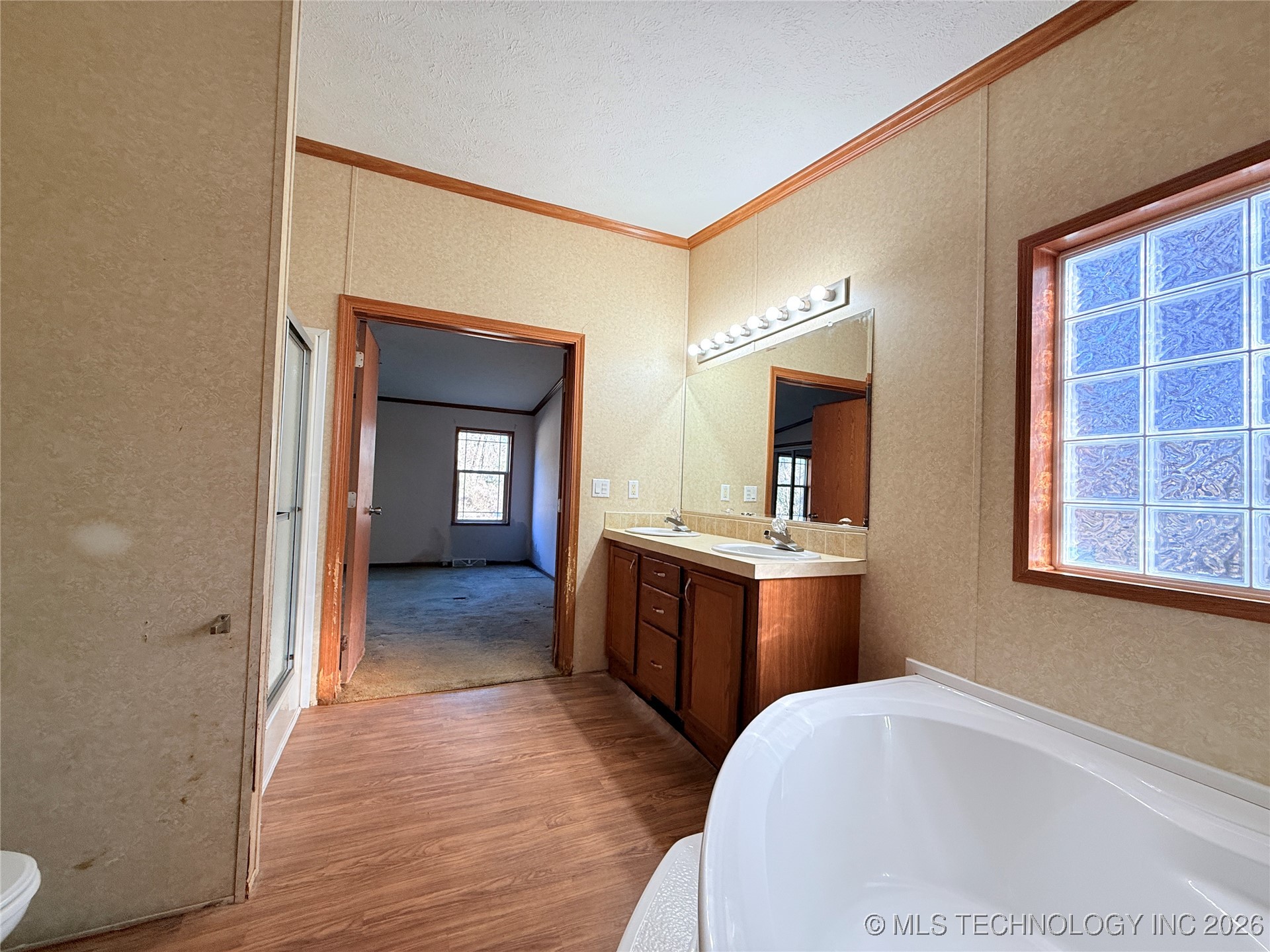 2131 Maryland Property Photo 31