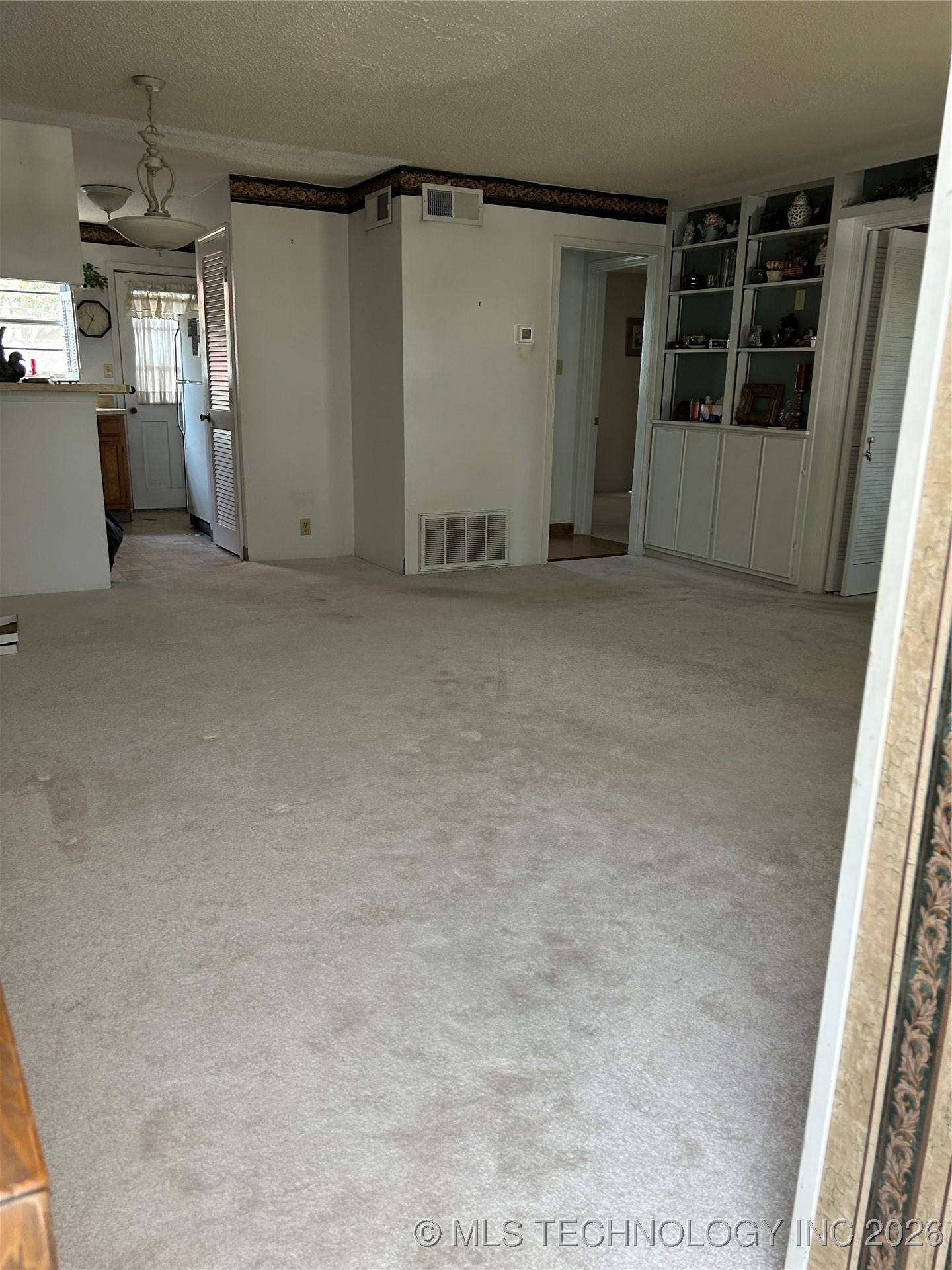 1340 E 38th Street D Property Photo 2