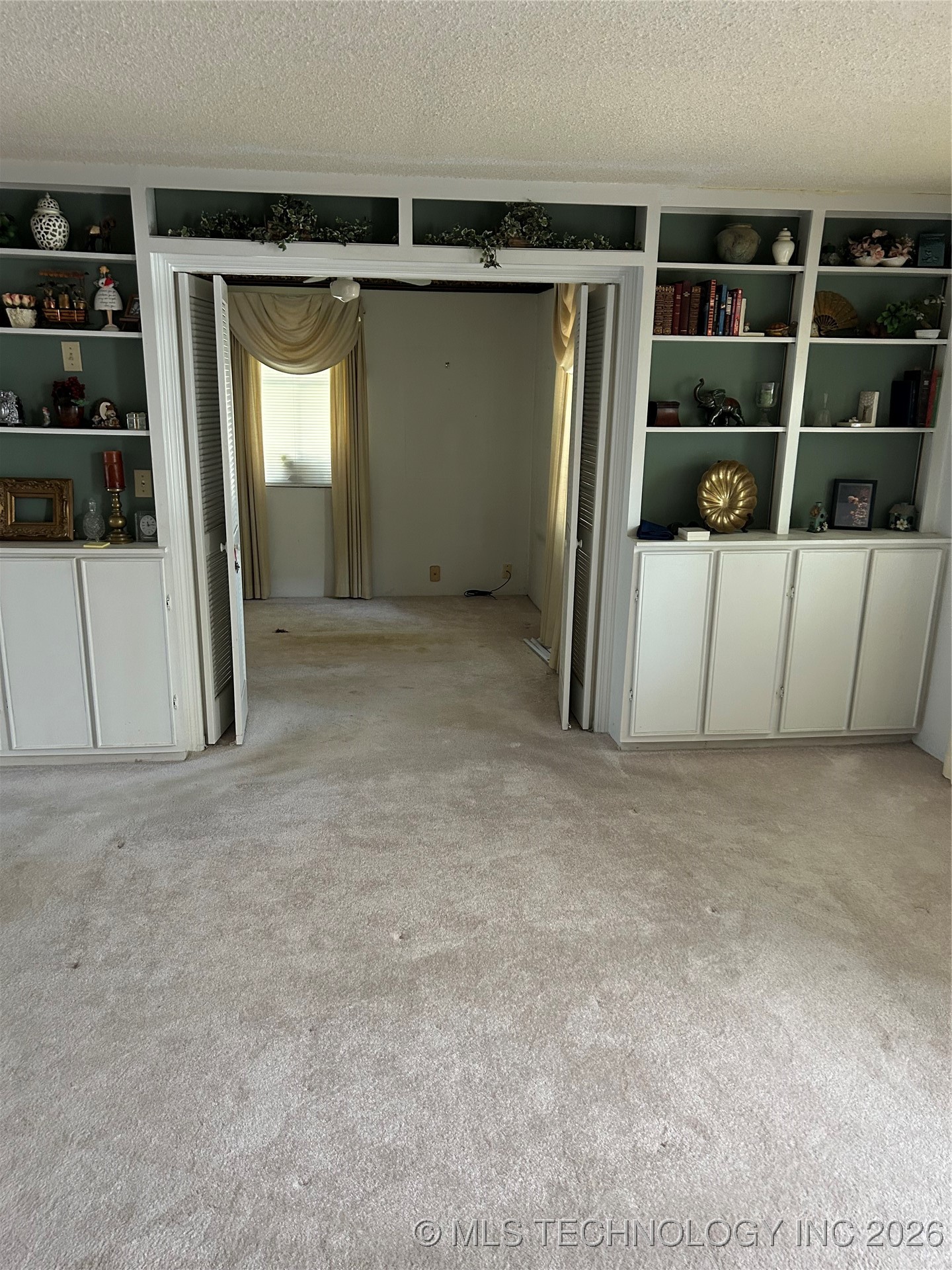 1340 E 38th Street D Property Photo 3