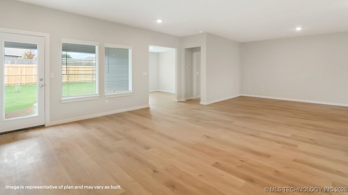 10034 E 131st Place S Property Photo 9