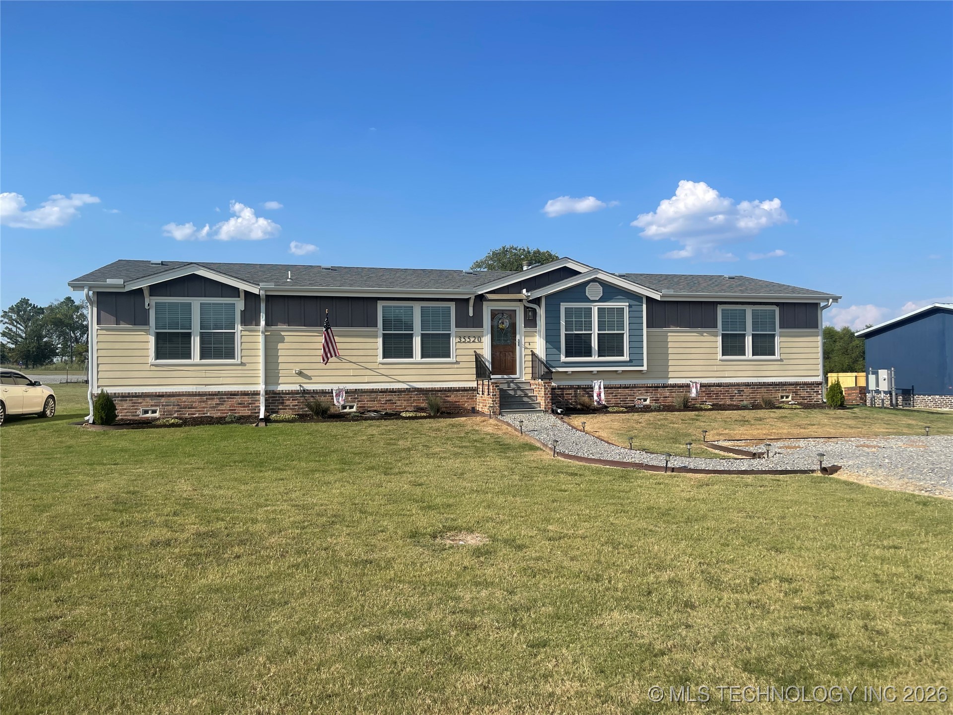 35520 State Road 78 Property Photo 1