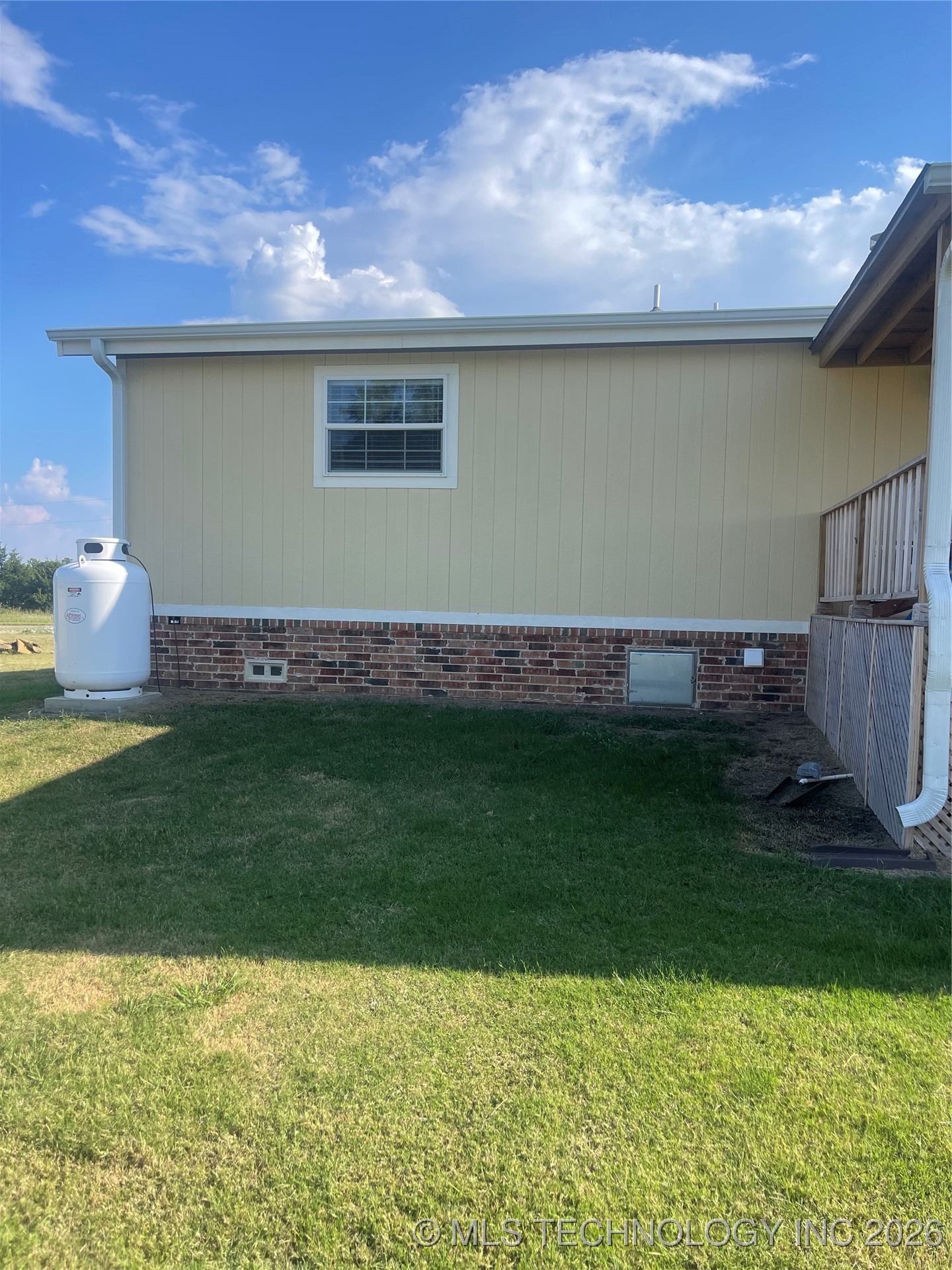 35520 State Road 78 Property Photo 6