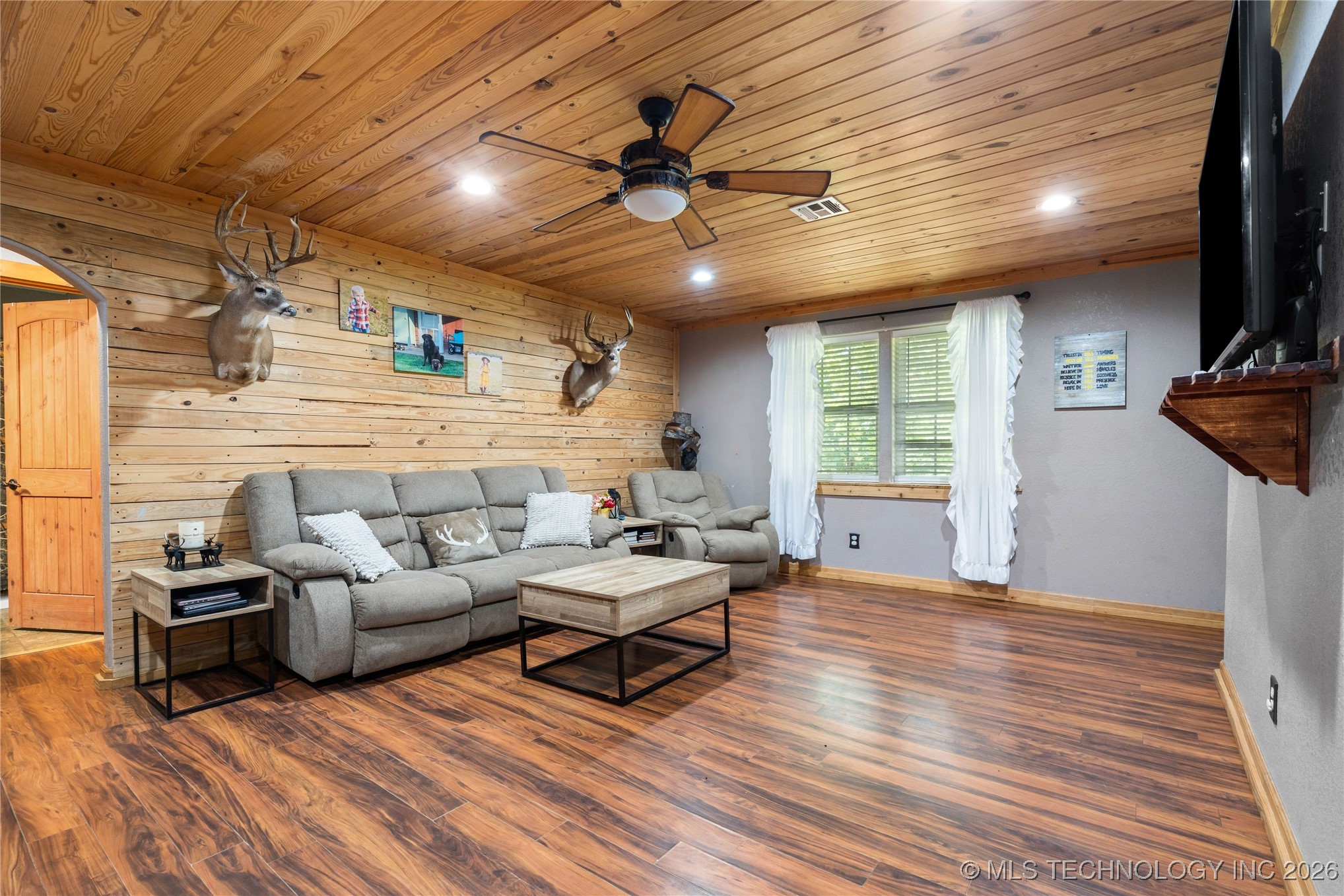 97964 S 4437 Road Property Photo 3