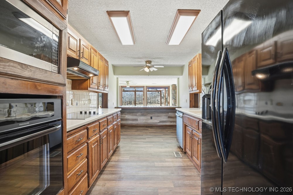 6350 S 249th East Avenue Property Photo 10