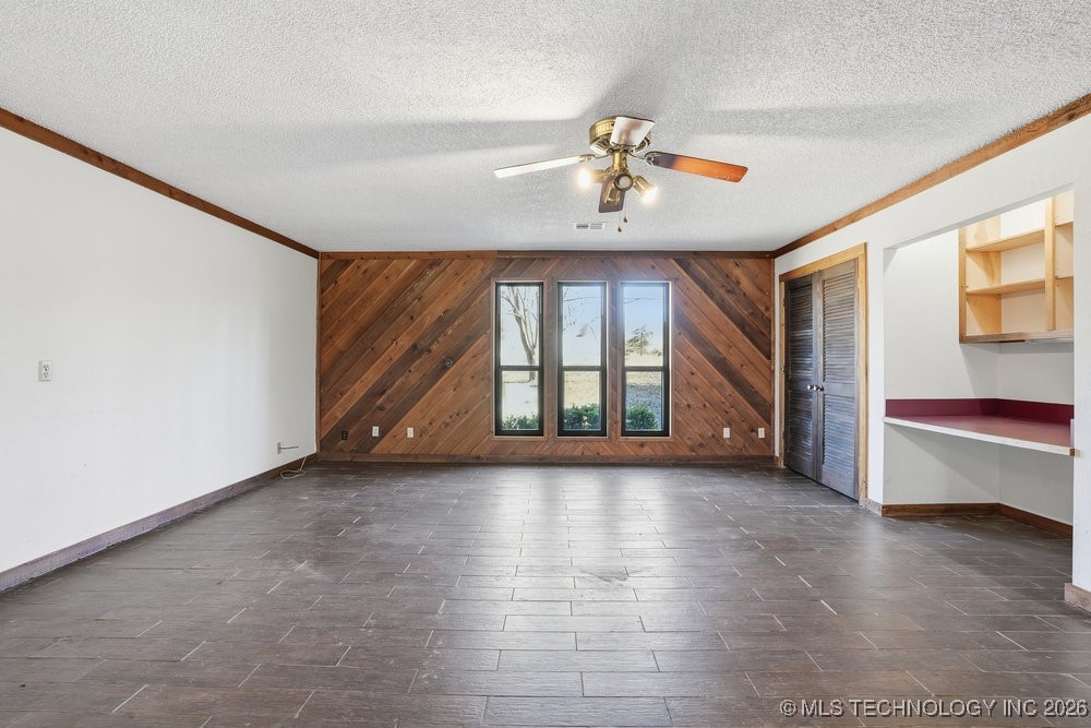 6350 S 249th East Avenue Property Photo 16