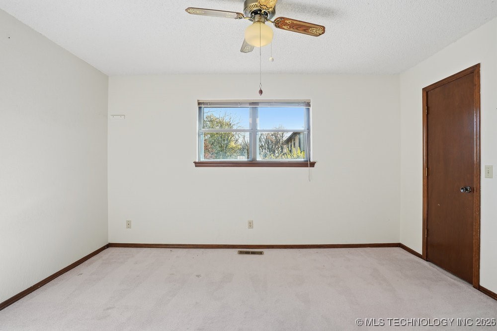 6350 S 249th East Avenue Property Photo 40