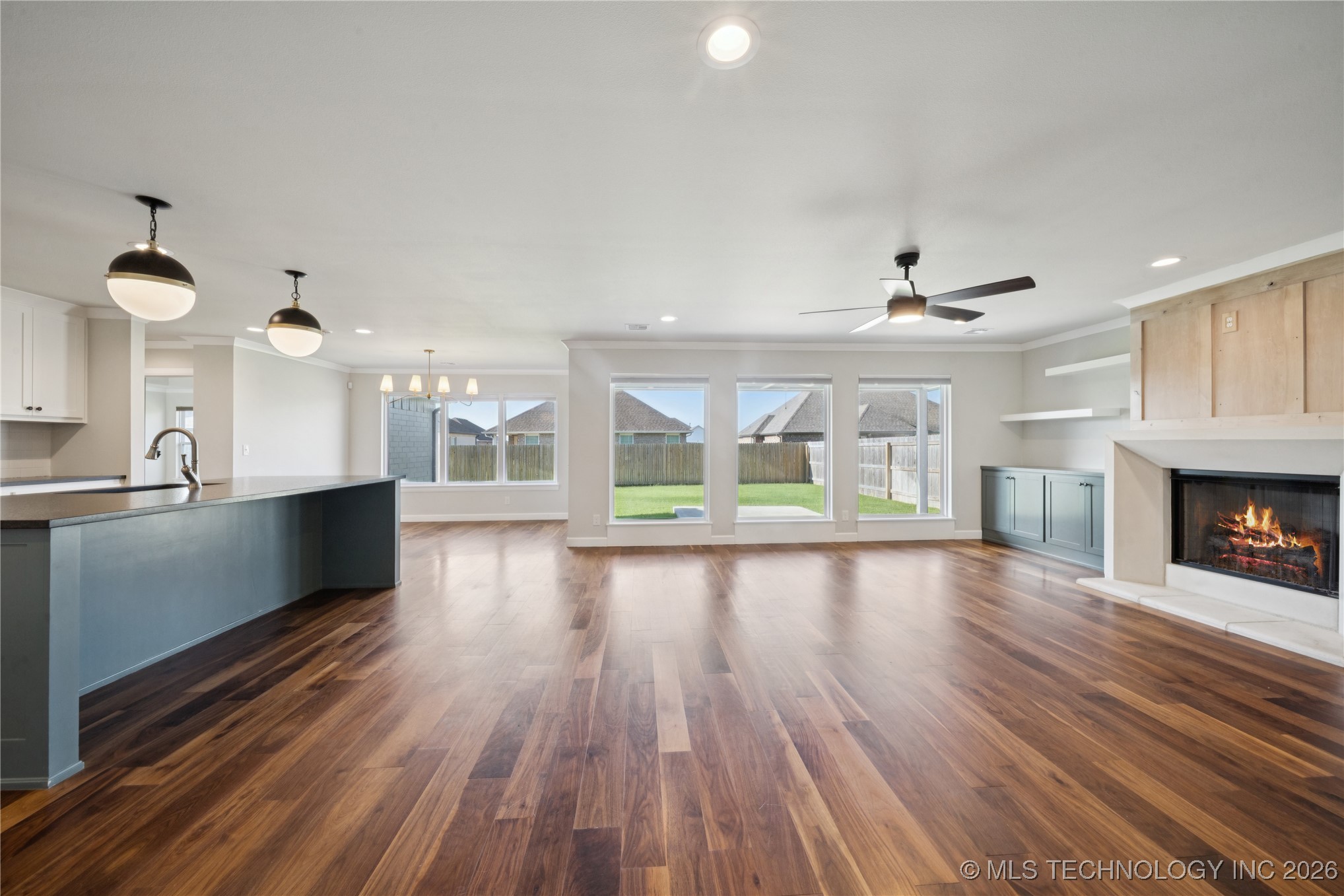 27608 E 109th Street E Property Photo 8