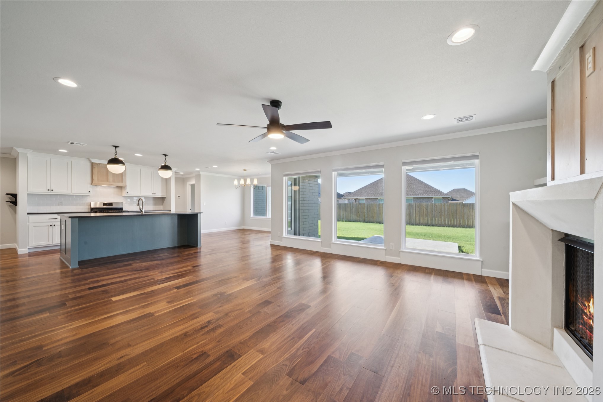 27608 E 109th Street E Property Photo 10