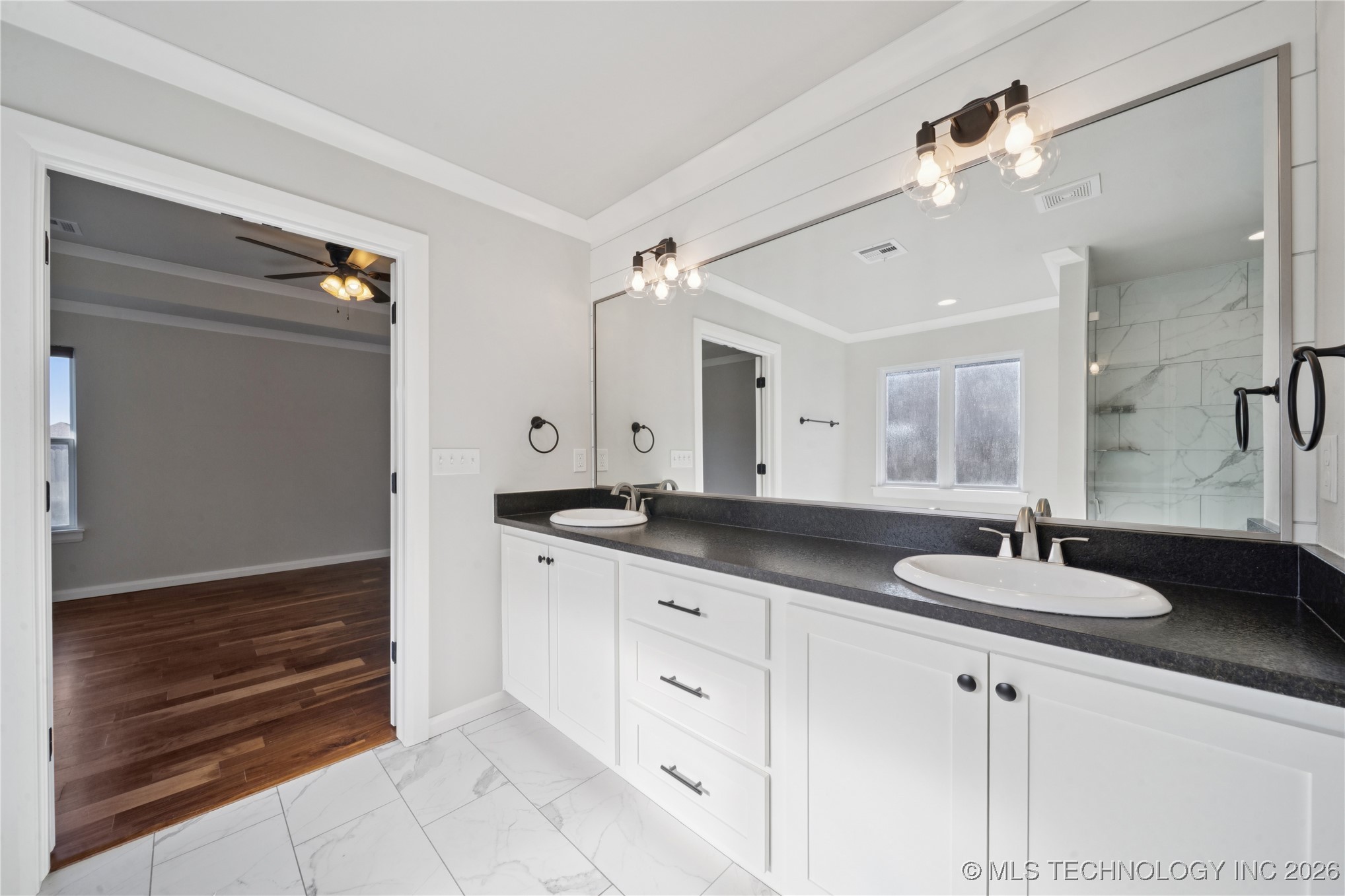 27608 E 109th Street E Property Photo 23