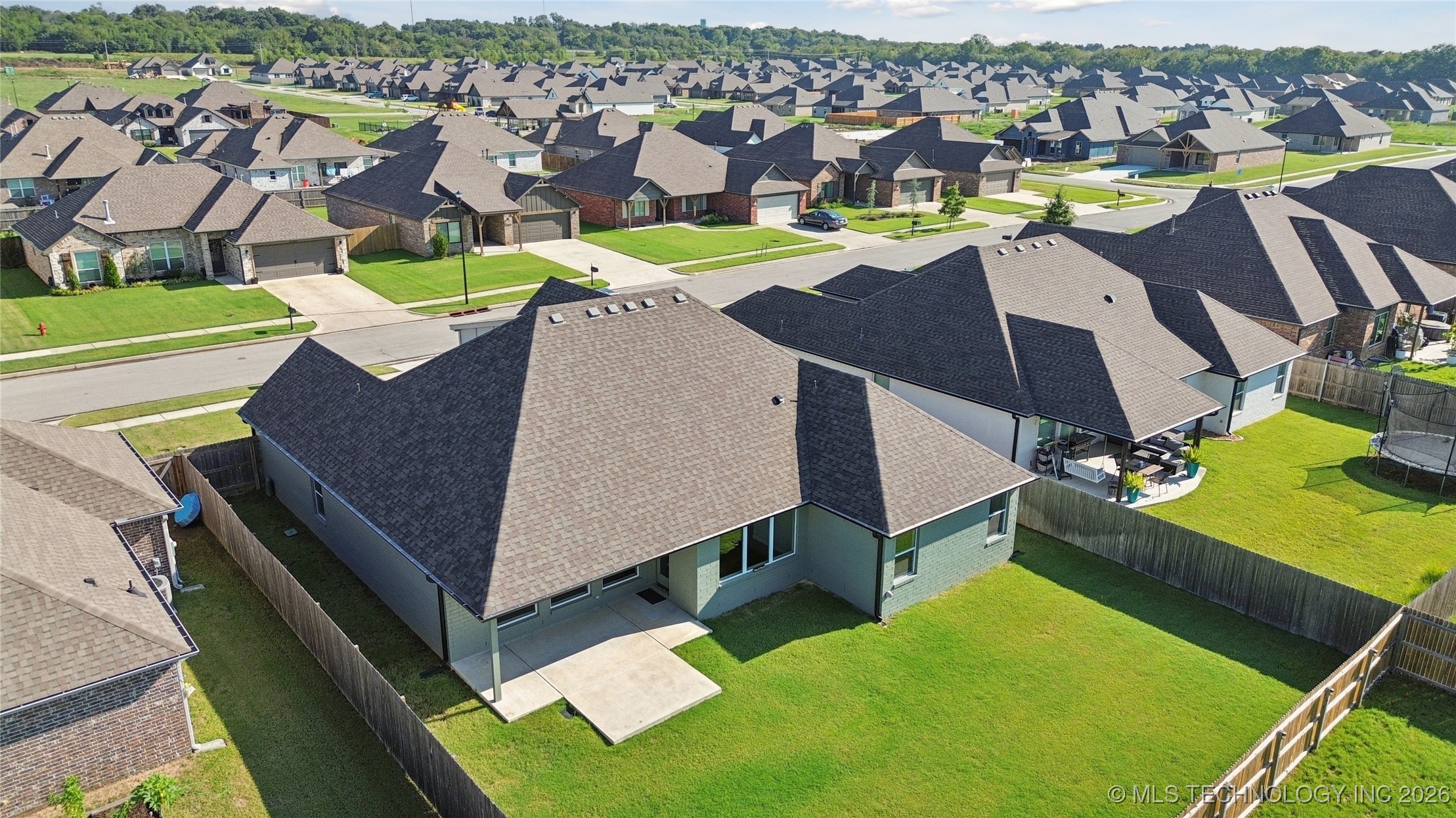 27608 E 109th Street E Property Photo 38