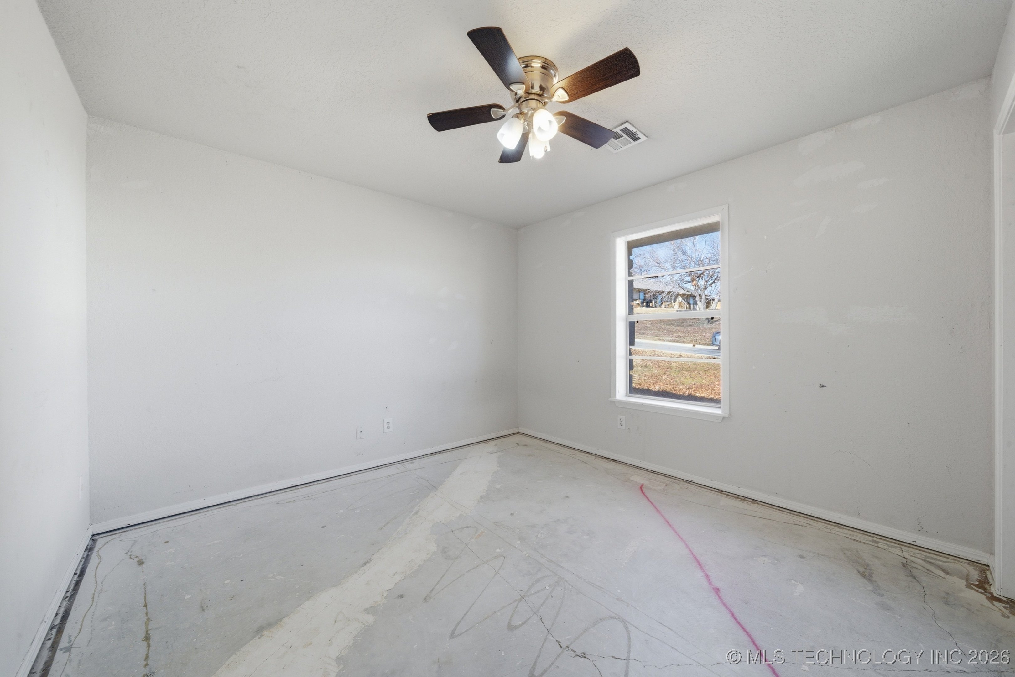 2806 W 70th Street Property Photo 24