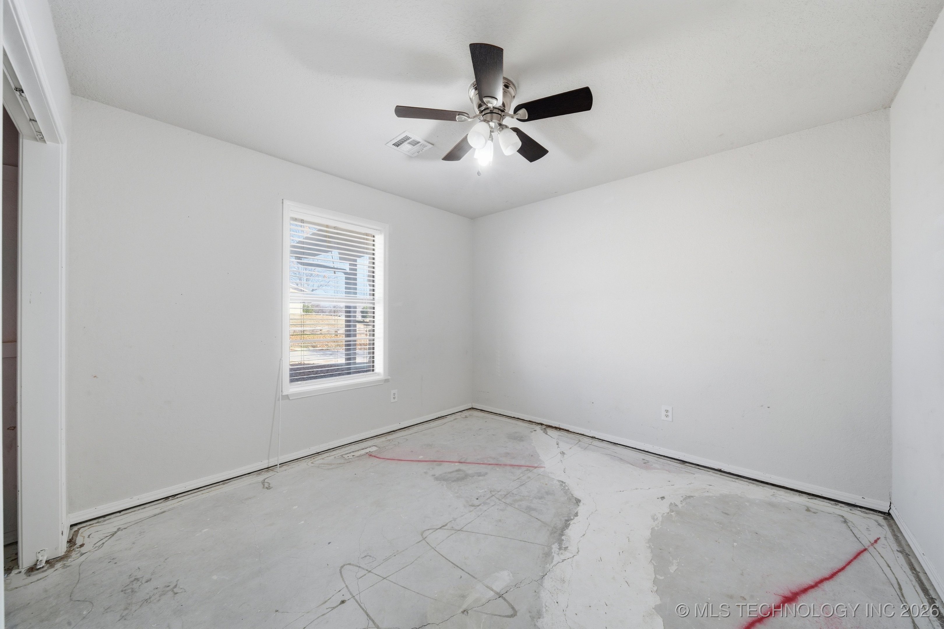 2806 W 70th Street Property Photo 26