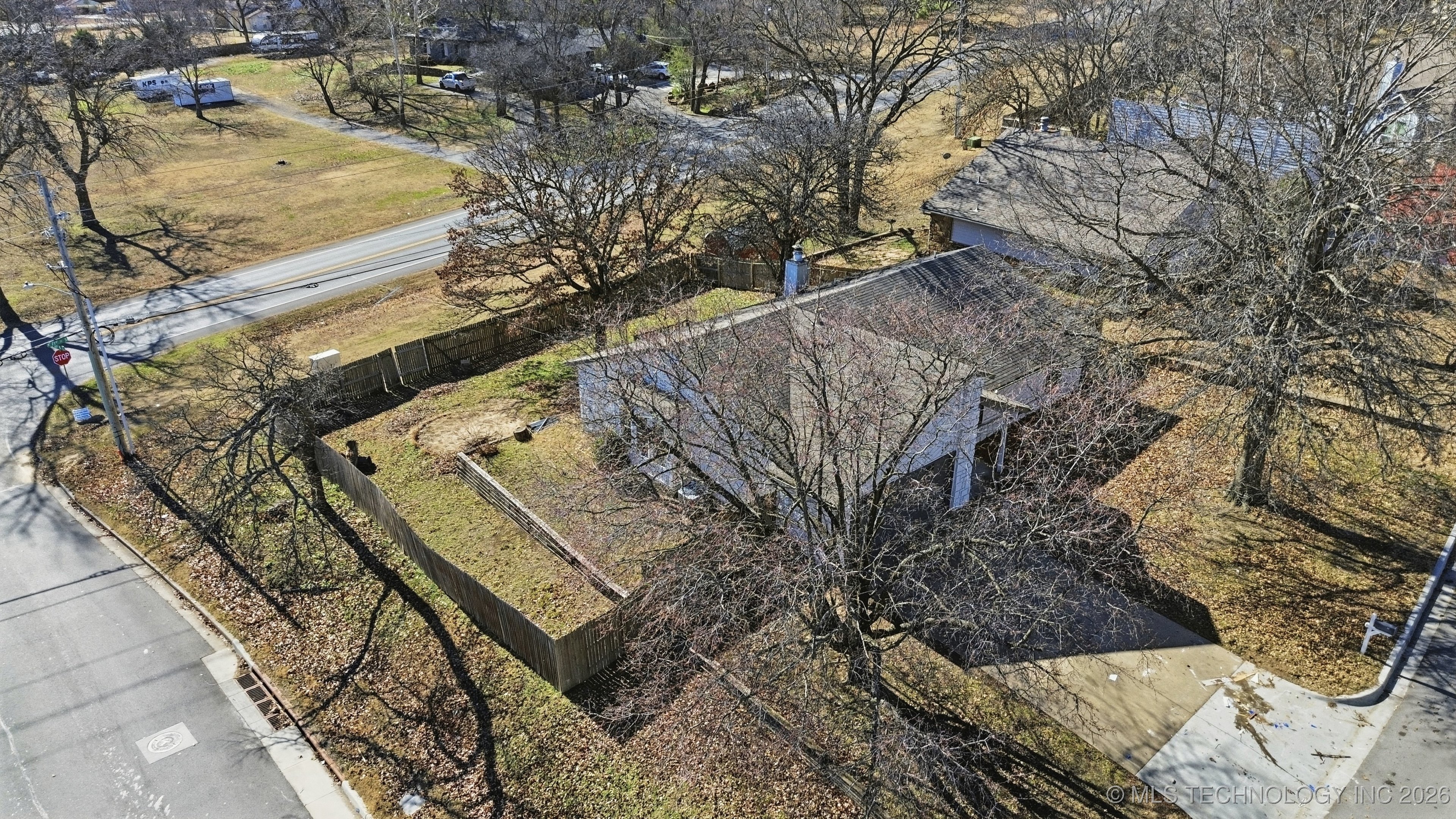 2806 W 70th Street Property Photo 31