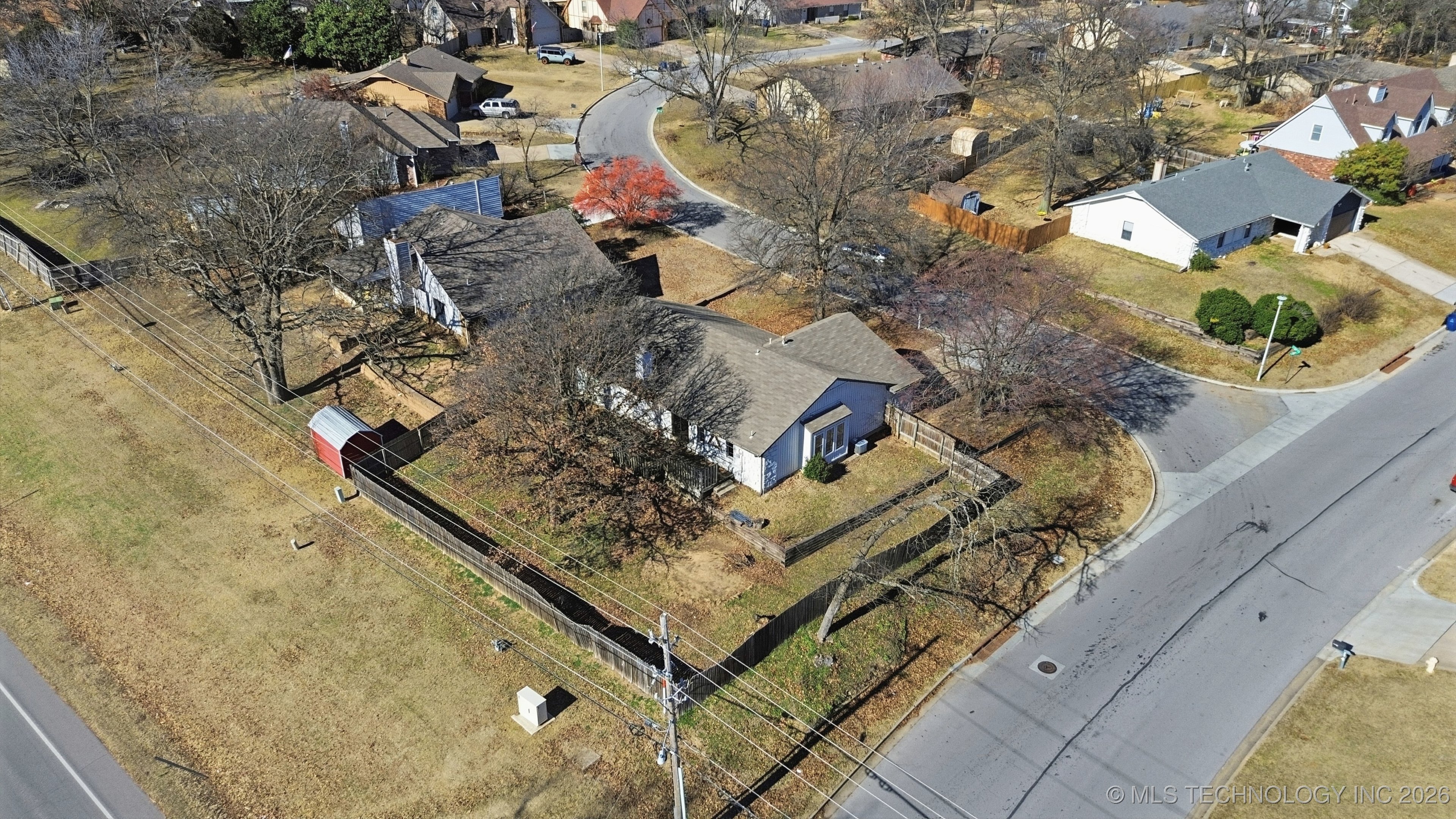 2806 W 70th Street Property Photo 34