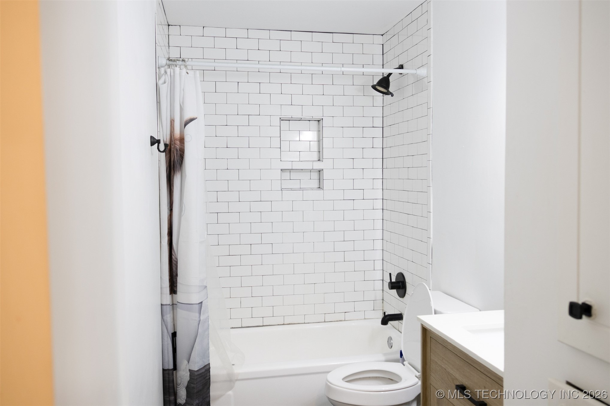 1606 N Chambers Terrace Property Photo 10