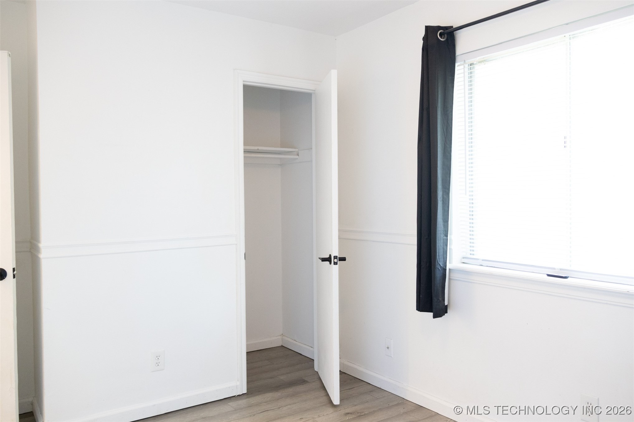 1606 N Chambers Terrace Property Photo 15