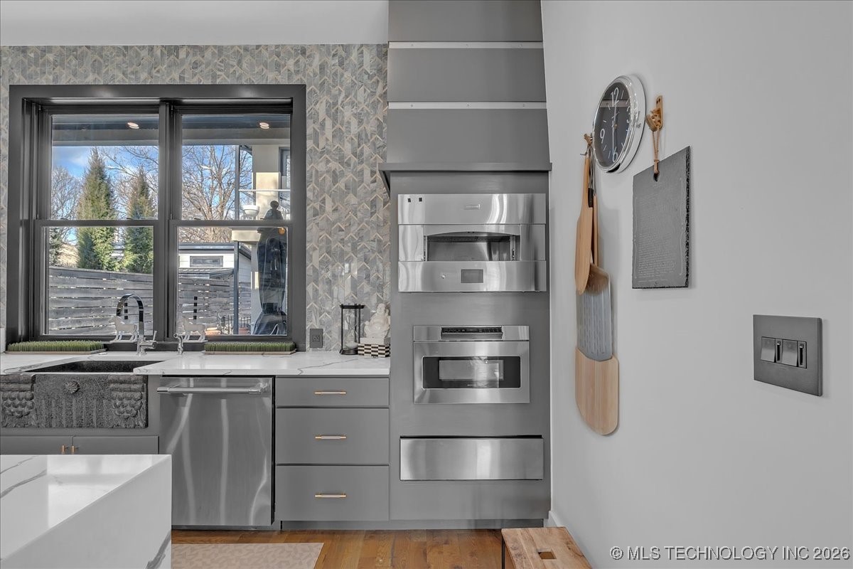 129 E 34th Street S Property Photo 24