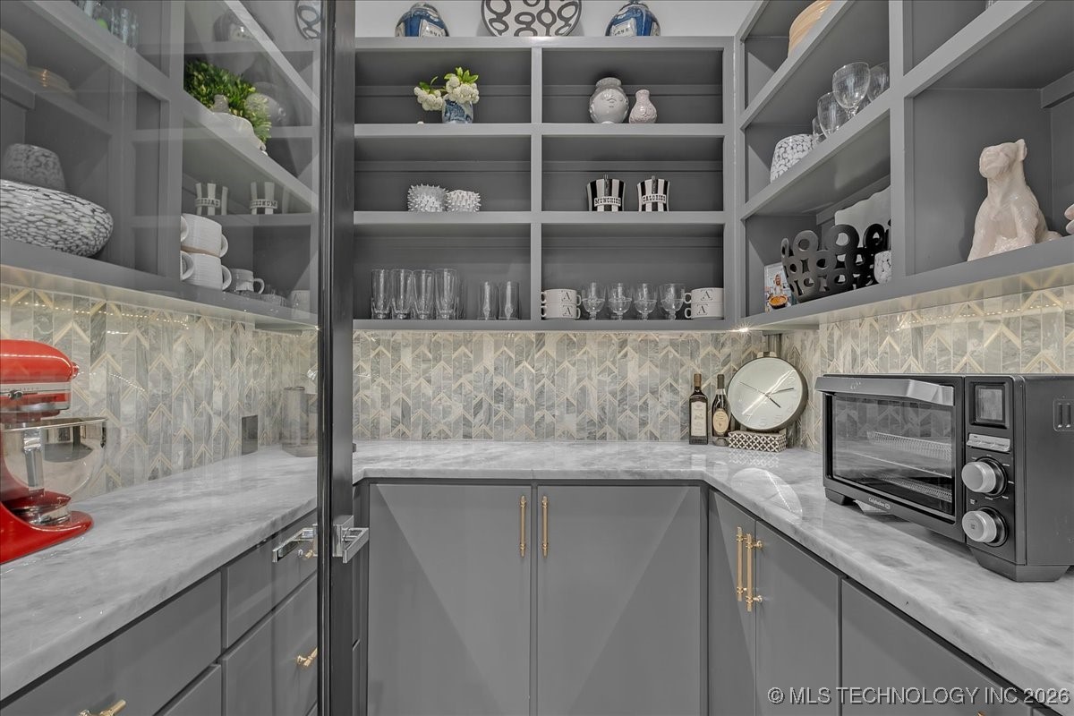 129 E 34th Street S Property Photo 34