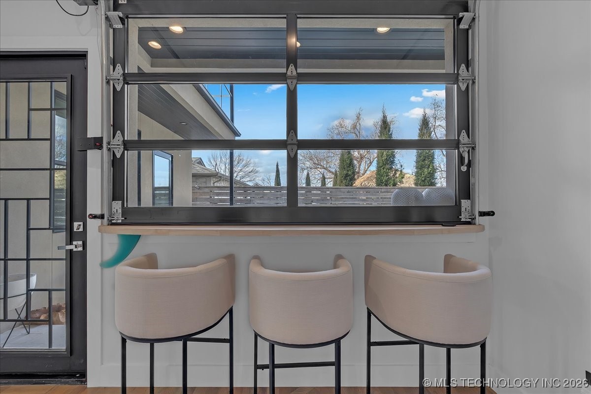 129 E 34th Street S Property Photo 37