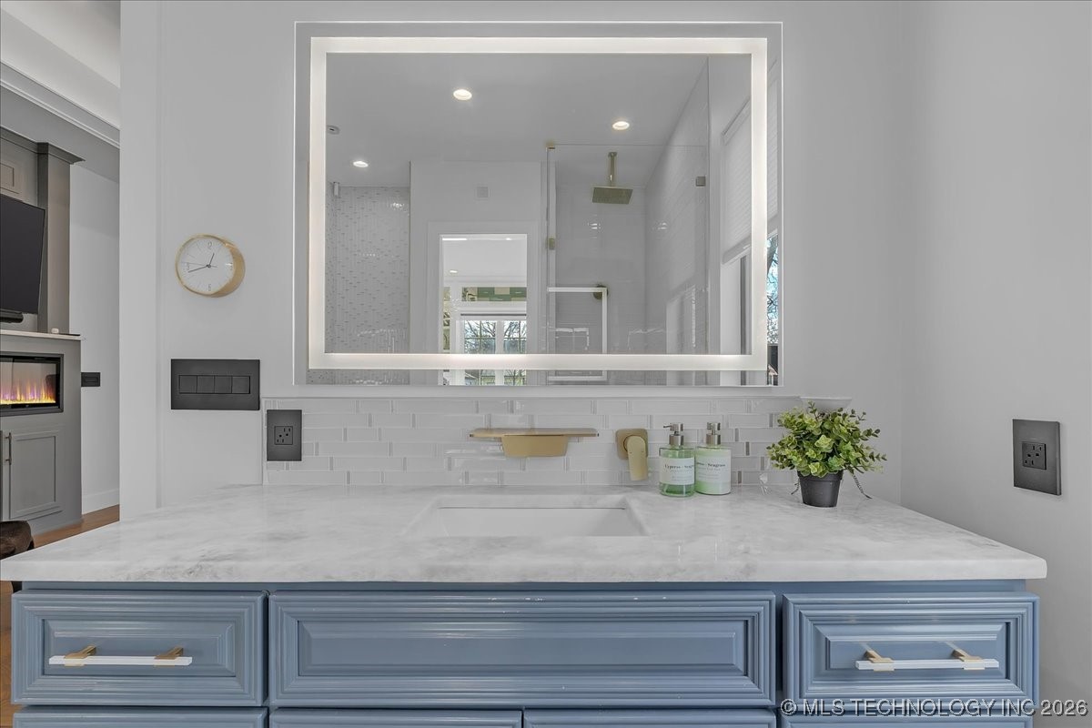 129 E 34th Street S Property Photo 46