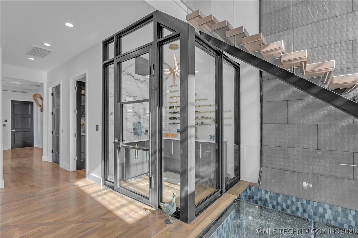 129 E 34th Street S Property Photo 51