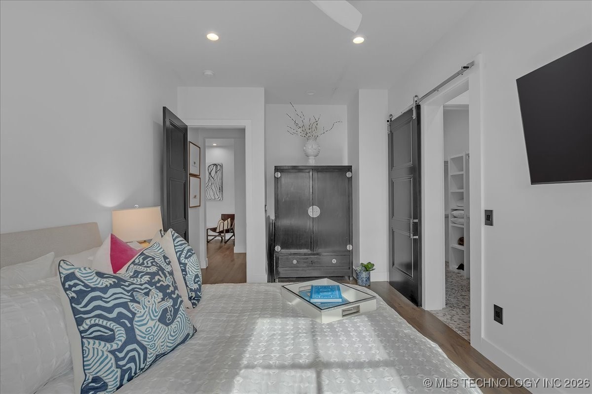 129 E 34th Street S Property Photo 56