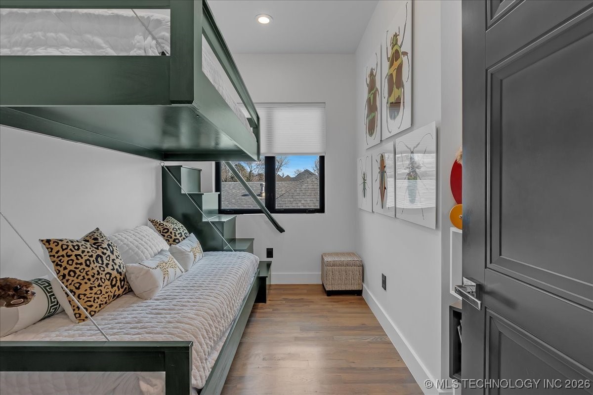 129 E 34th Street S Property Photo 58